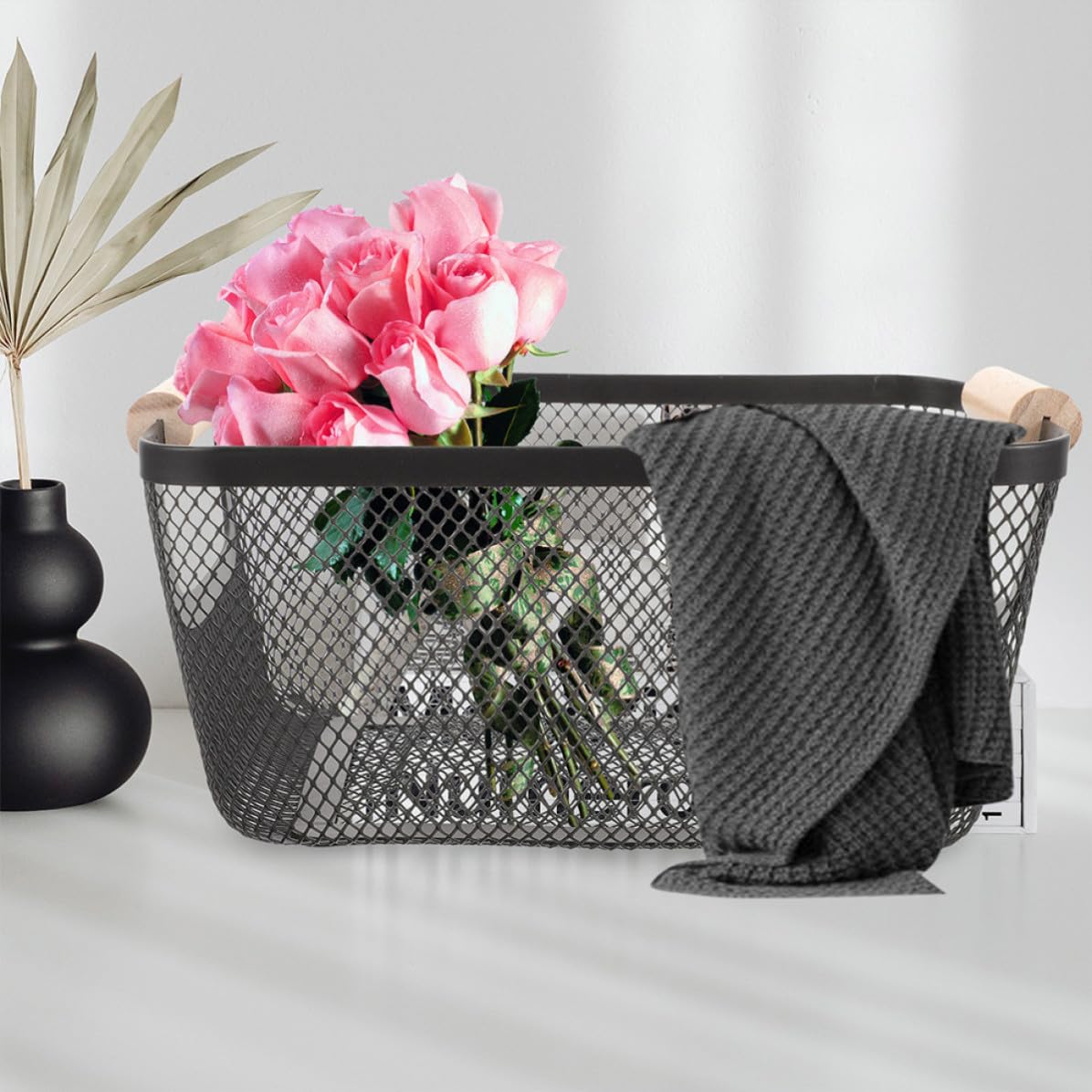 UKCOCO 2stücke Metall Mesh Aufbewahrungskörbe mit Nordischen Holzgriffen Robuste Rechteckige Drahtkörbe Platzsparende Küchen Badezimmer Organizer Vielseitige Haushaltsbehälter in Schwarz