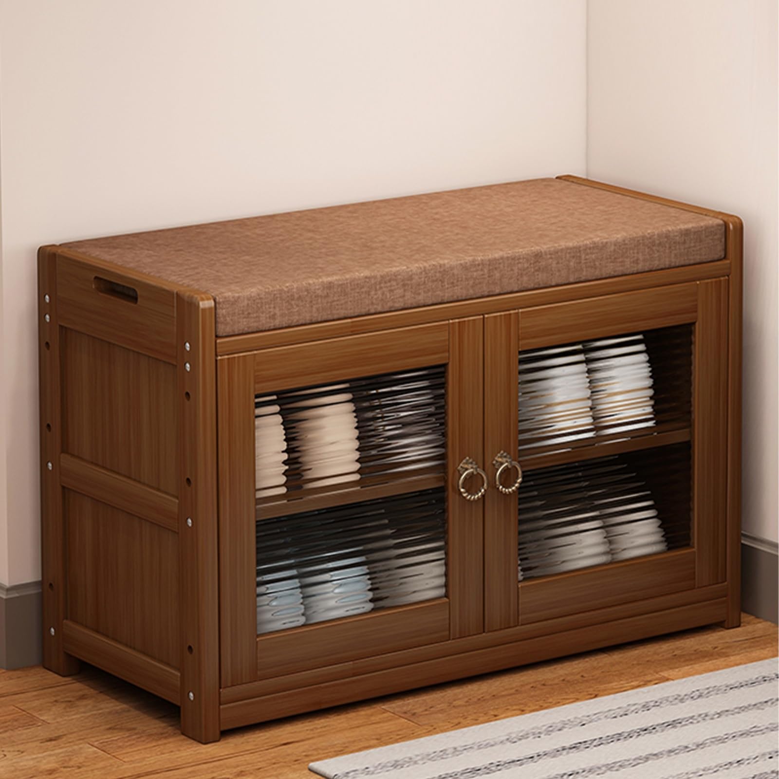 Banc de rangement en rotin chic pour une entrée accueillante et ordonnée