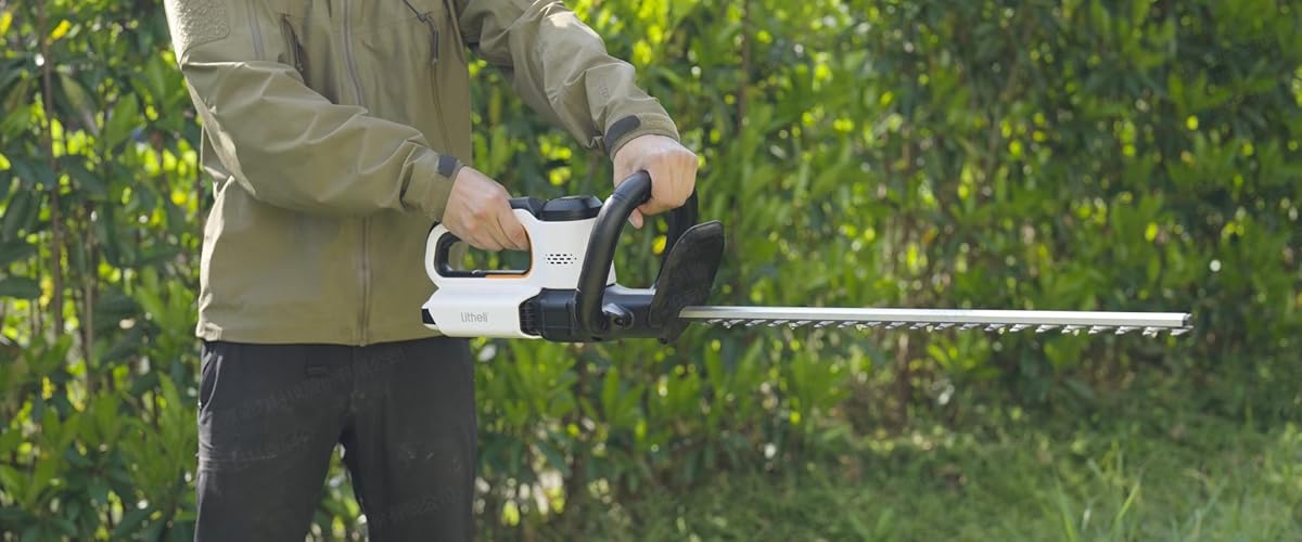 Bild 6 - Litheli Akku Heckenschere, 56 cm Messerlänge, Anschlagschutz & ergonomischer Griff, mit 2,0Ah Akku - lasergeschnittene Stahlklingen für präzises Schneiden, Cordless Hedge Trimmer