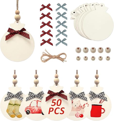 OurWarm 50 adornos de Navidad de madera para manualidades, adornos redondos de madera sin terminar de 4 pulgadas con lazos y cuentas a cuadros de