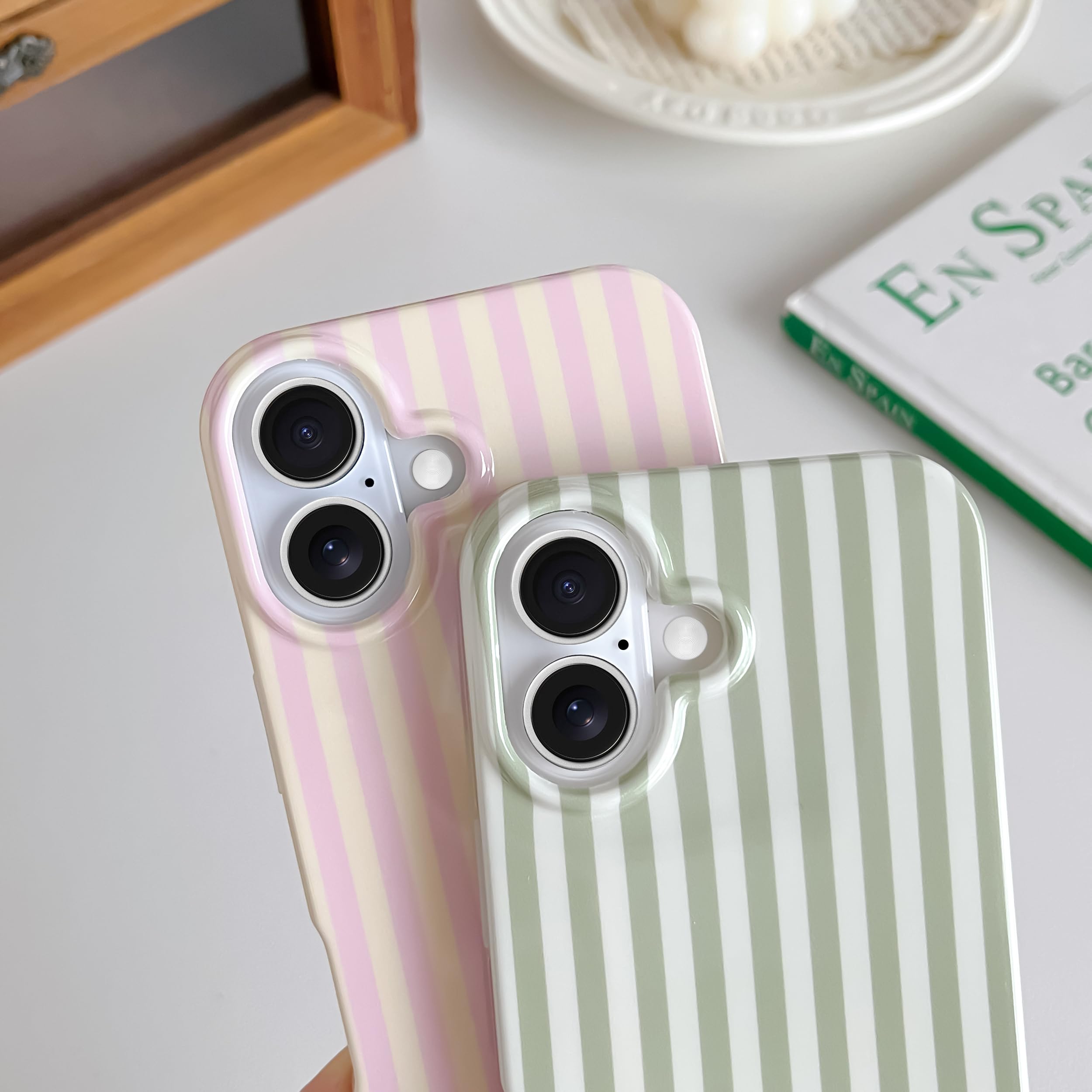 iPhone 16 Pro Max Telefoonhoesje met pasjeshouder en telefoonkoord
