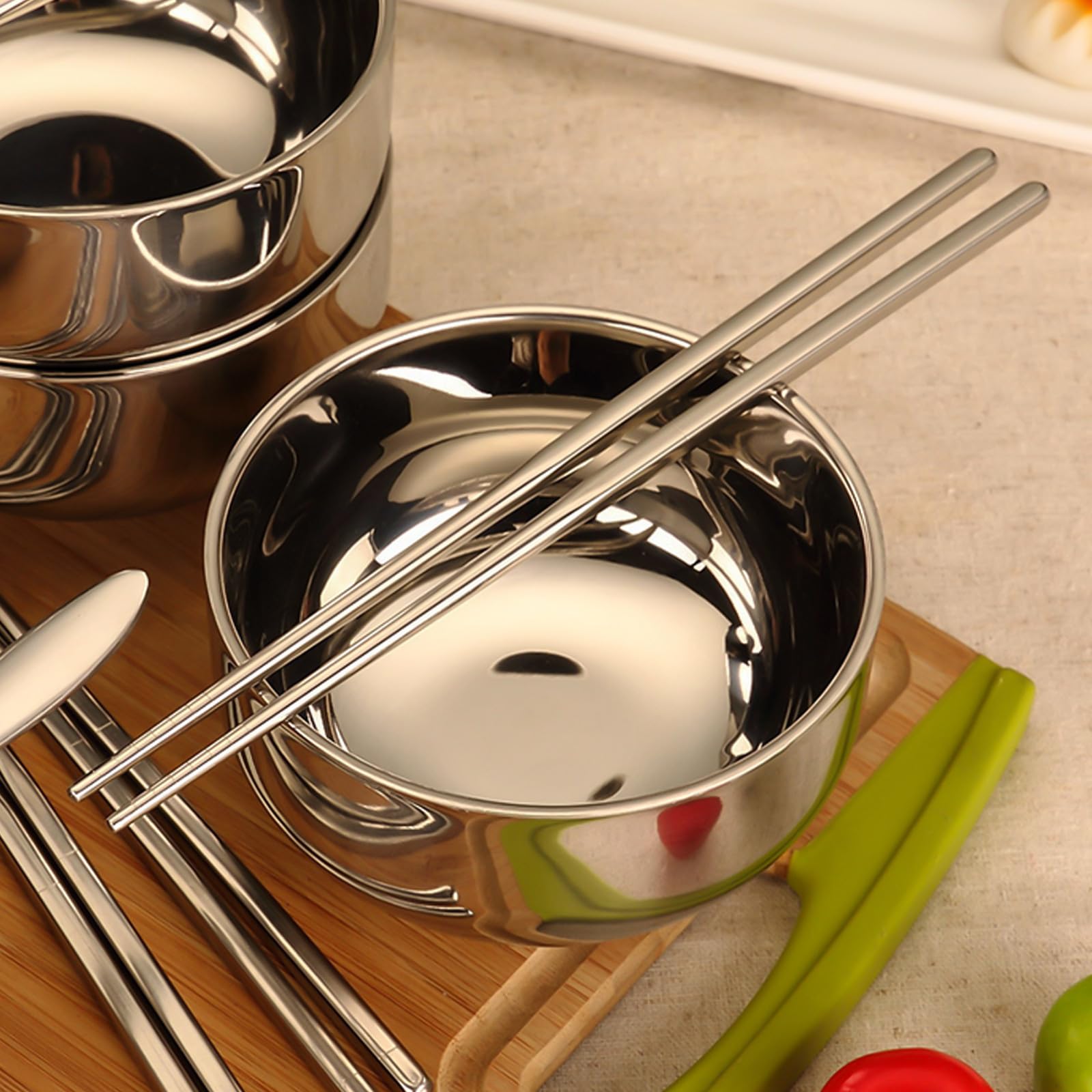 Edelstahl Schüssel mit Deckel Set Küchenutensilien Edelstahl Set Tragbares Besteck für Picknick und Reisen Essstäbchen und Löffelset Küchengeschirr mit Aufbewahrungstasche