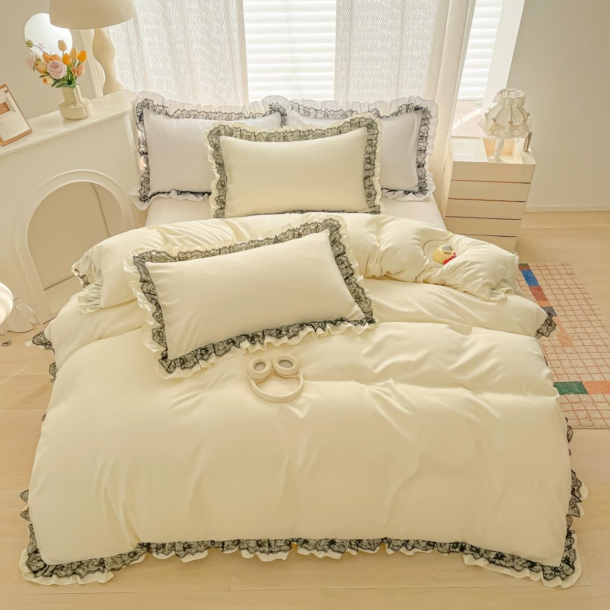 IHOUSTRIY Lace Ruffled Duvet Cover Twin Size, Cute Girls Bedding Set Set with Zipper, 2 Pieces Chic Comforter Cover Set with Black Ruffle - Pink, Twin