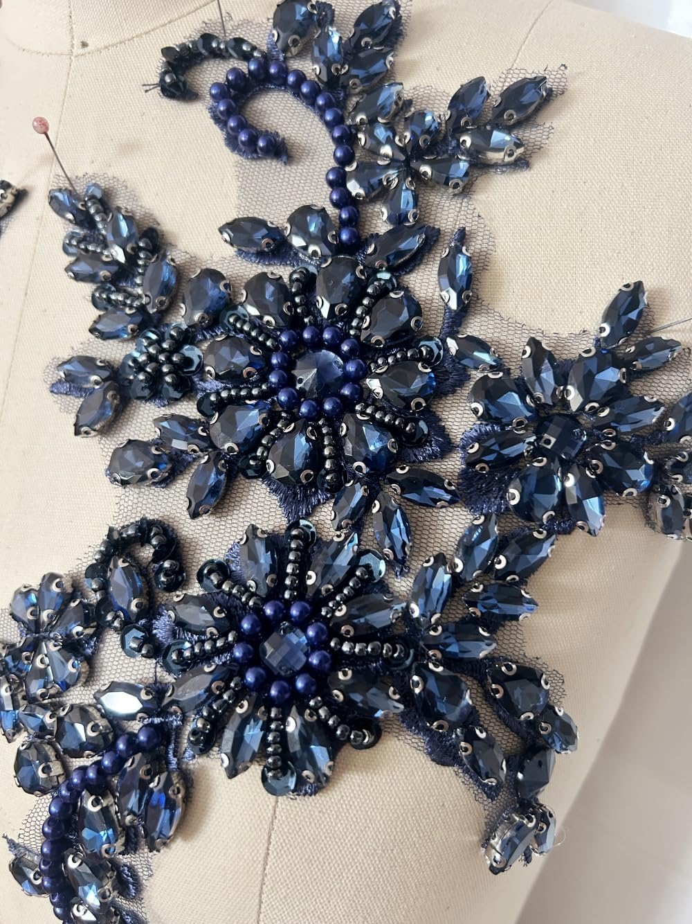Sewing Costumes Lace Patches and Appliques Designer DIY Bodice Chest Decoration Ornament with Glass Acrylic Crystals Rhinestones for Sew on Wedding Dress Elegant Clothing Prom (Deepblue)