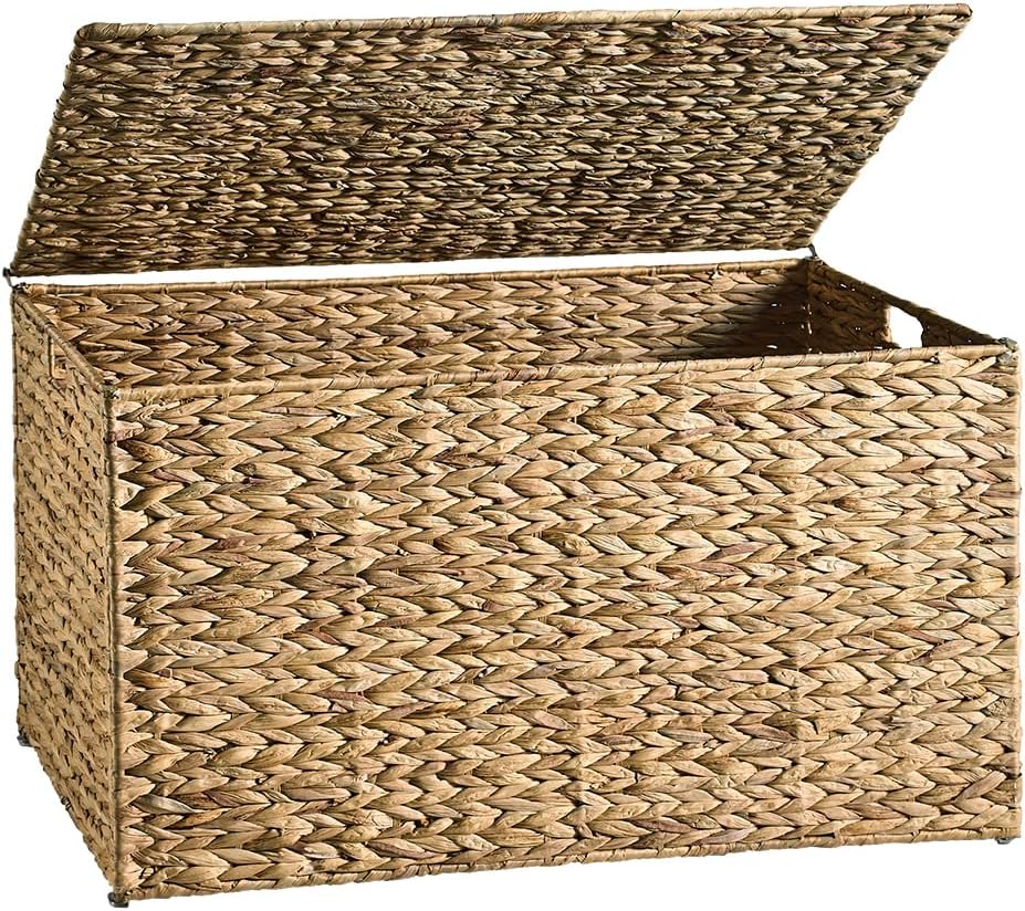 Water Hyacinth Storage Basket with Lid, 17.2 Gallon (65L) Wicker Storage Trunk with Handles, Handwoven Wicker Storage Bin for Blanket, Foldable, for Living Room, Laundry Room, Natural