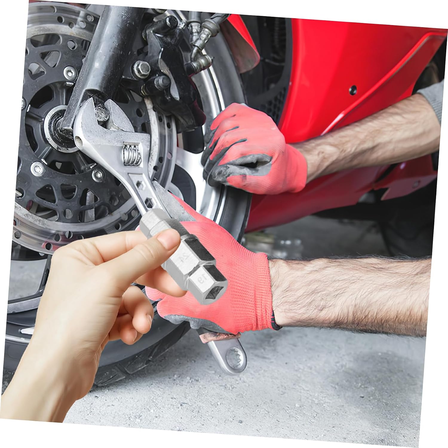 2Pcs Motorcycle Axle Removal Tool Durable Socket Adapter for Front Wheel Disassembly Convenient and Reliable Socket Tool for Motorcycle Mechanics