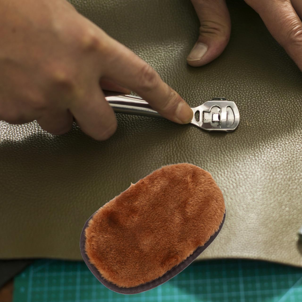 3 pièces de Polissage Épais pour Chaussures et Meubles Nettoyage Microfibre Imitation Laine de Soin Cuir Confortables et Efficaces