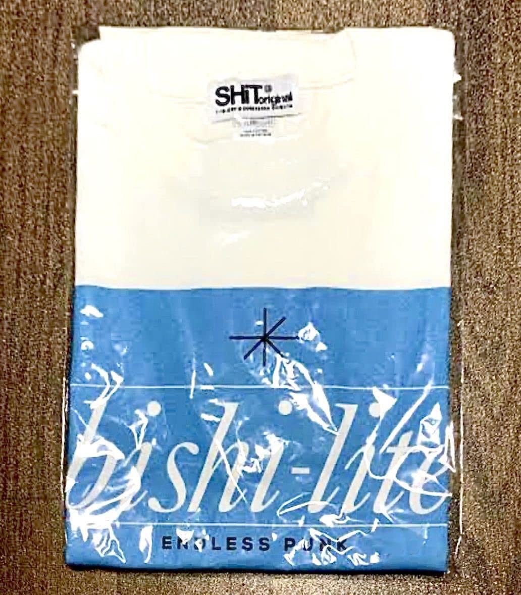 Amazon.co.jp: BiSH bishi-lite Tシャツ : ファッション