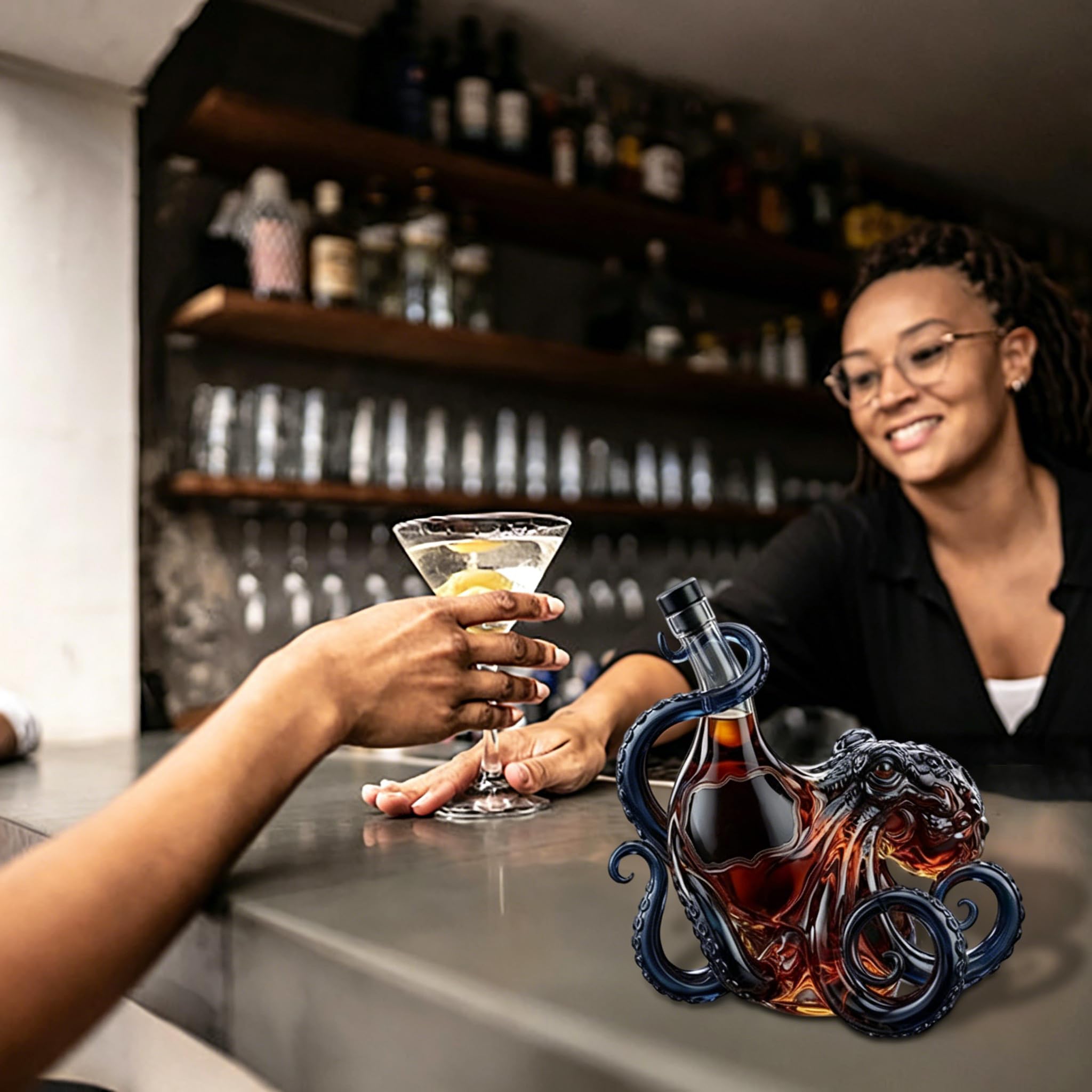 Rum Edition 3D-Oktopus-Flasche, nautische Kunst, Sammler-Display, Tiefsee-Dekor-Flasche, Premium-Display für Wein, Likör, Limonadenflaschen, Stanley Cup (Schwarz)