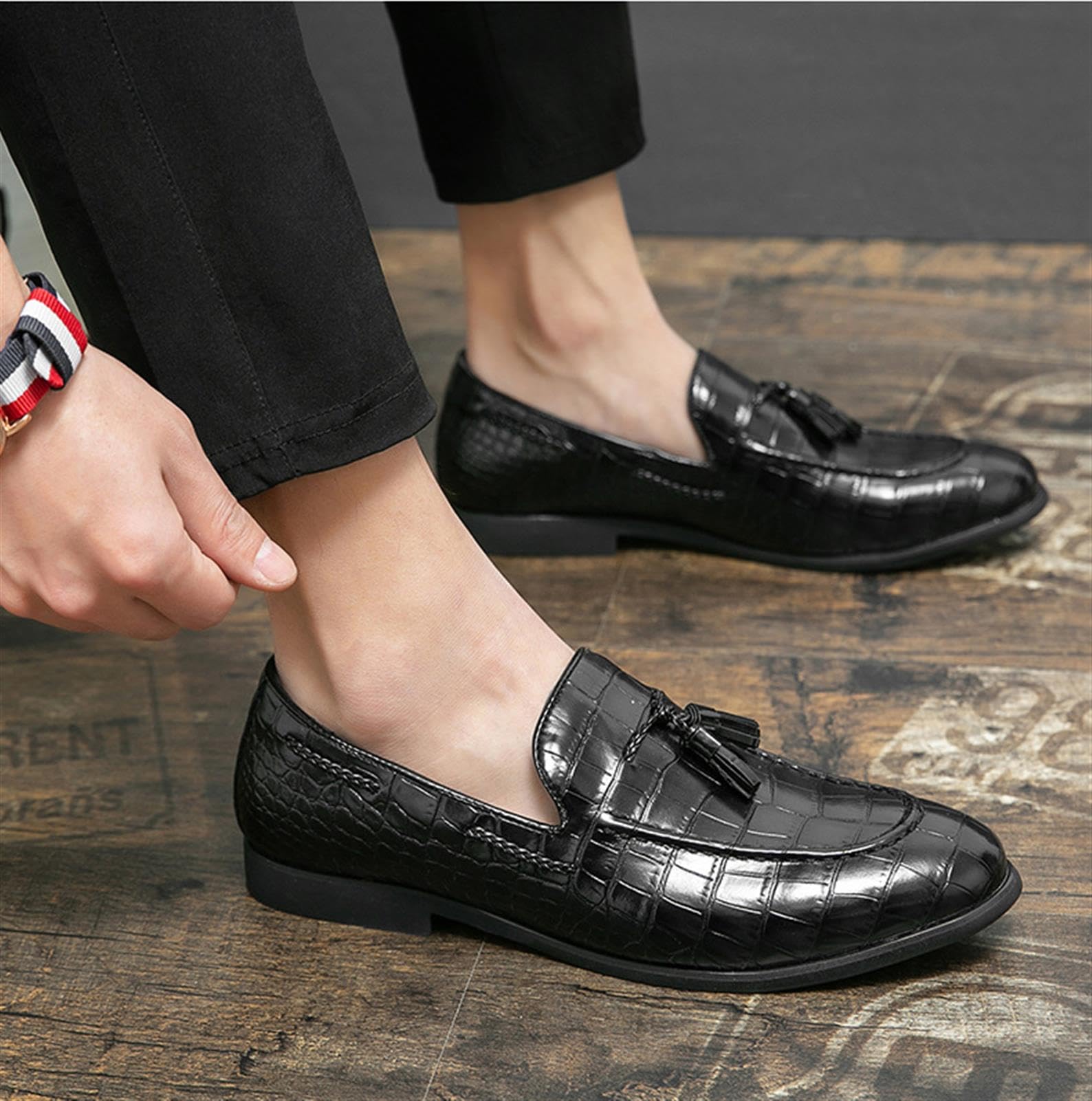 Mocasines Hombre Estampado Cocodrilo con Borlas Zapatos Vestir Piel Sin Cordones Formal Boda Oficina Negocios