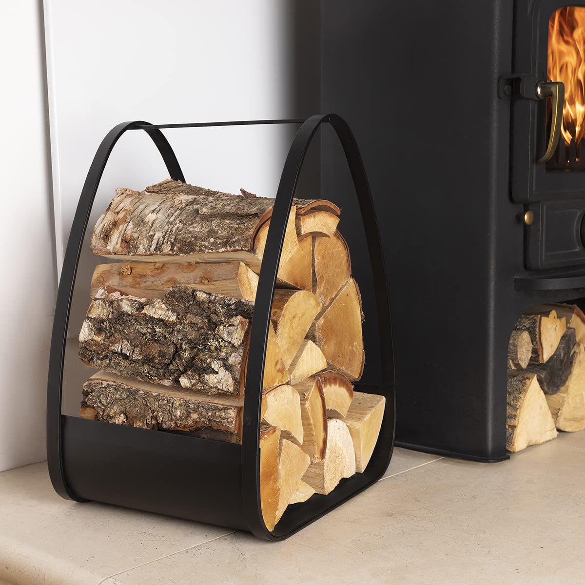 CHARLES BENTLEY Log Holder, Snug, Larch Log Holder, Iron, Solid Flat Base, Contemporary Design, Black Matte Finish, 6KG Log Capacity, Modern, Log Storage, Fire Place, Log Burner (51x39x31cm)