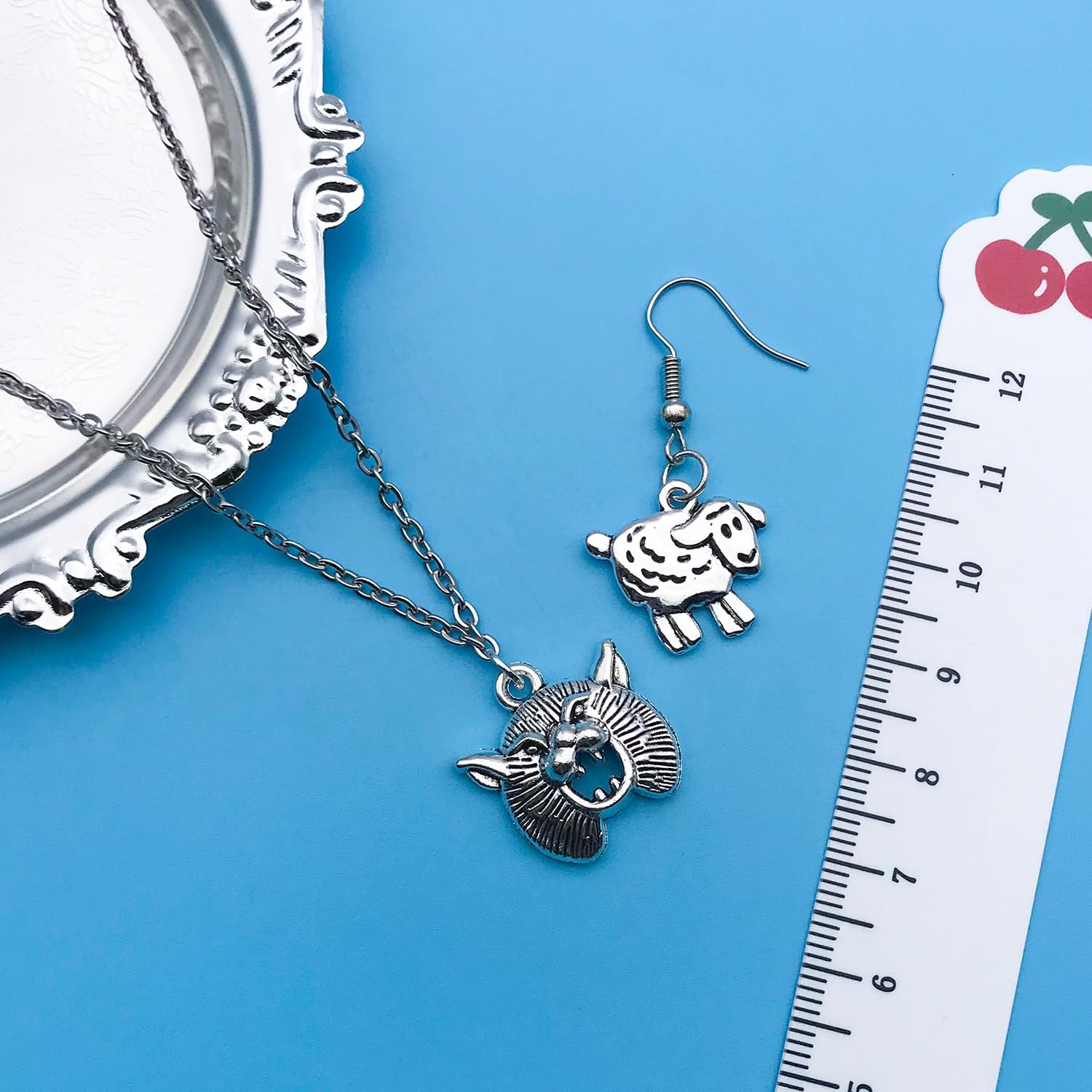 Youdiyla 75Pieces Animal series Antique Silver Pendant Jewelry Making DIY Keychain Earrings Pendant Various Design Charms for Jewelry Making Bracelets Necklace (SN676) - Image 2