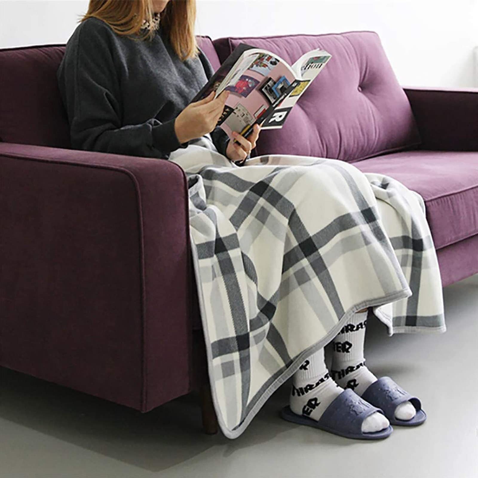 Blanket Windproof Autumn - Plus Velvet Thickened Wheelchair Accessory with  Buttons Doublelayer Extra Women's Fleece Cape is for Home Office School  Travel : Amazon.co.uk: Health u0026 Personal Care