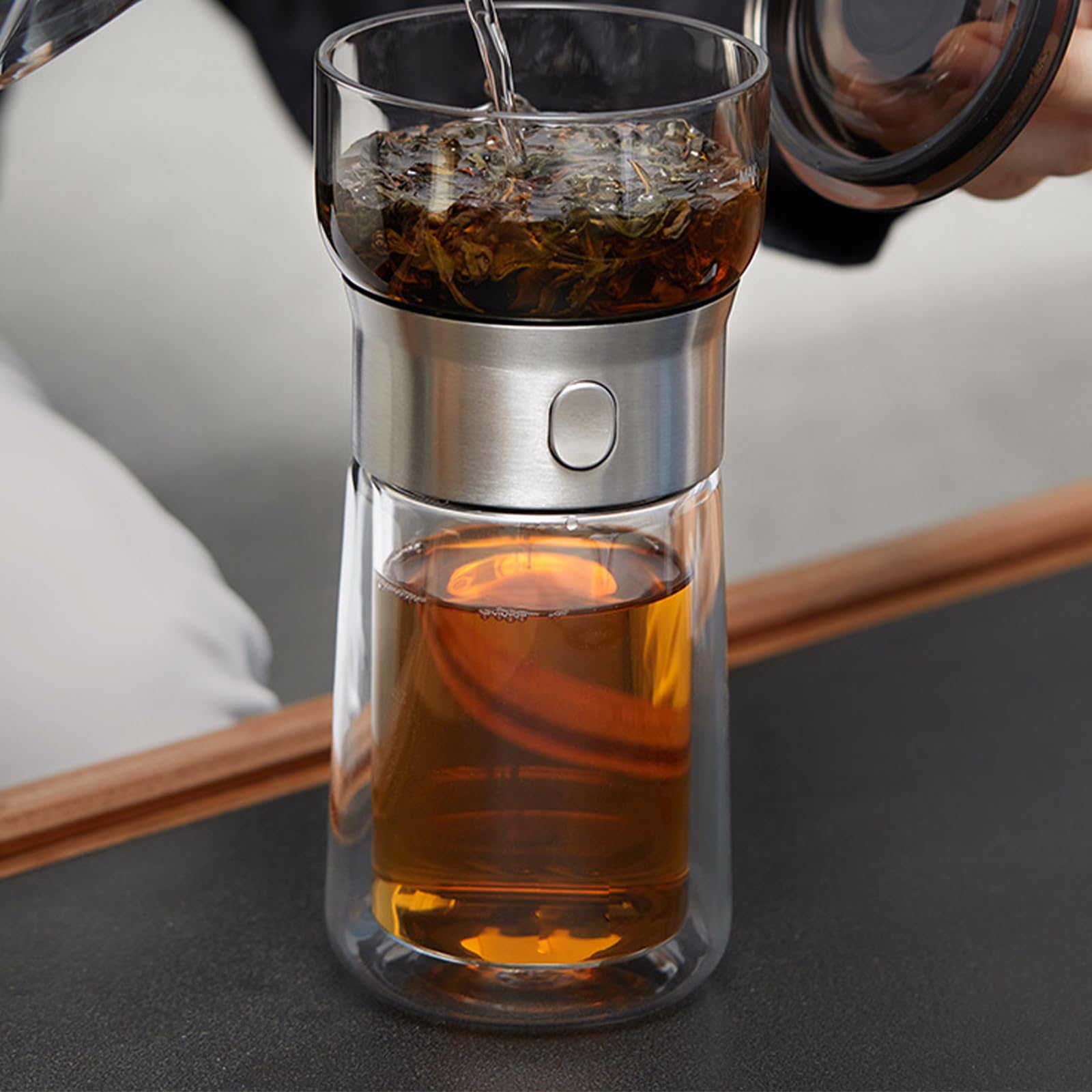 Infusor de té portátil de sola porción con estructura de preparación de grifo y plan de verificación de derrames para un excelente amante del té constantemente