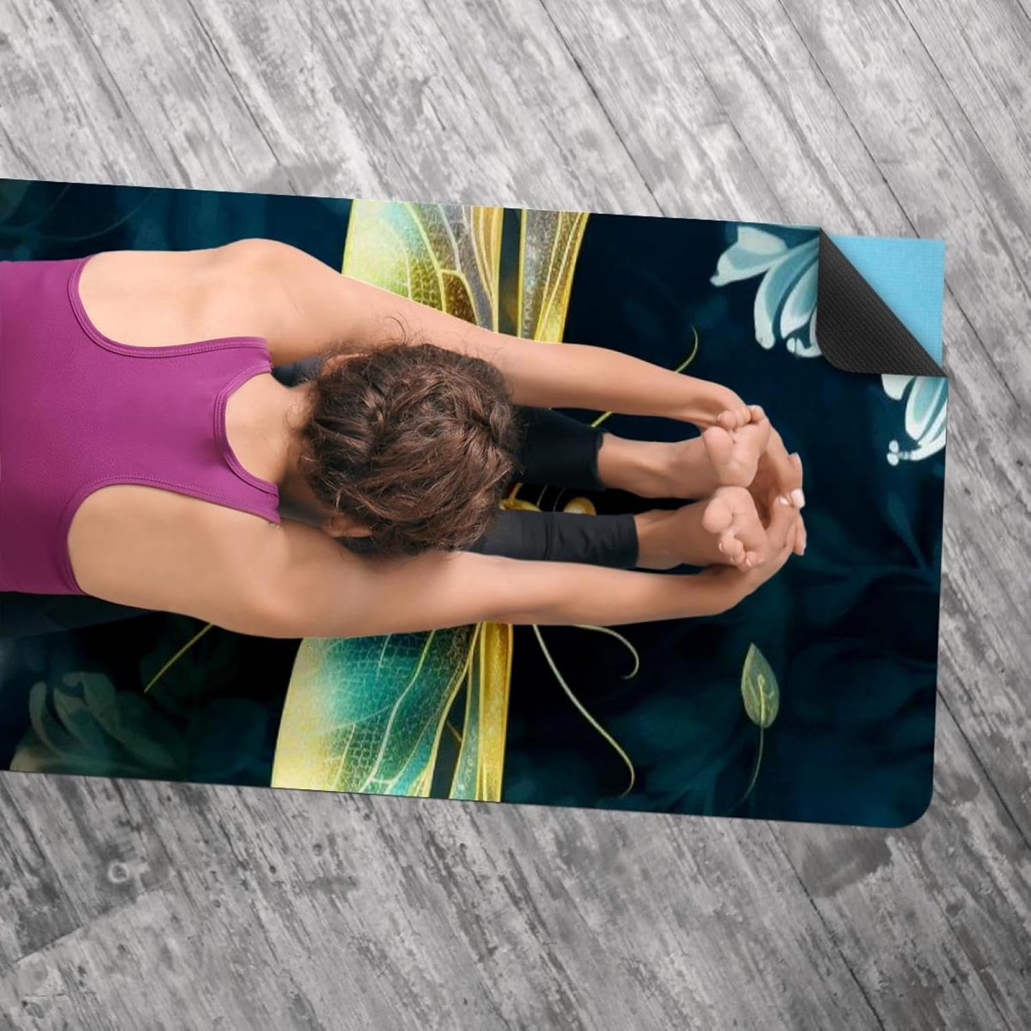 Yoga Towel, Dragonfly Pattern Non Slip Sweat Absorbent Hot Yoga Mat Towel for Hot Yoga, Pilates and Fitness - 72.8" x 26.8"