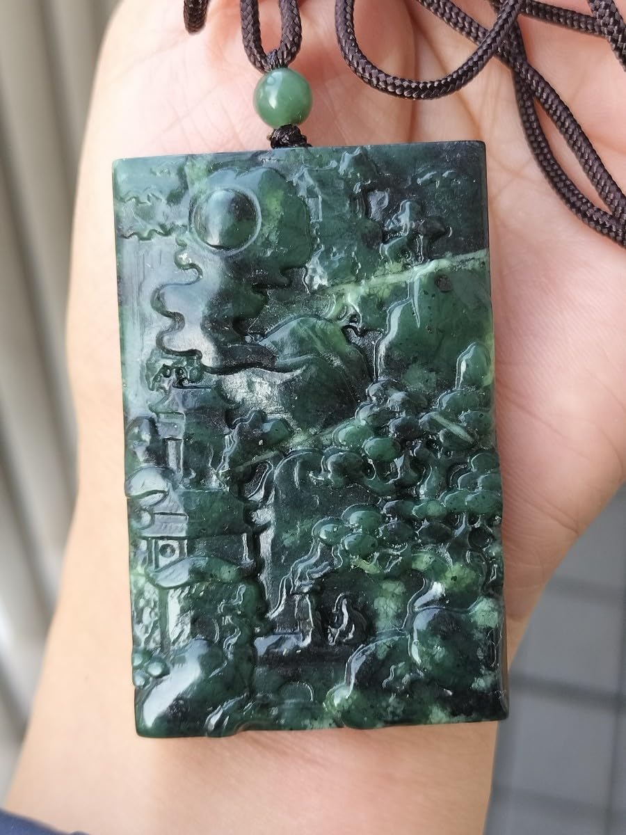 翡翠彫刻ペンダント 山水図 【公式通販】