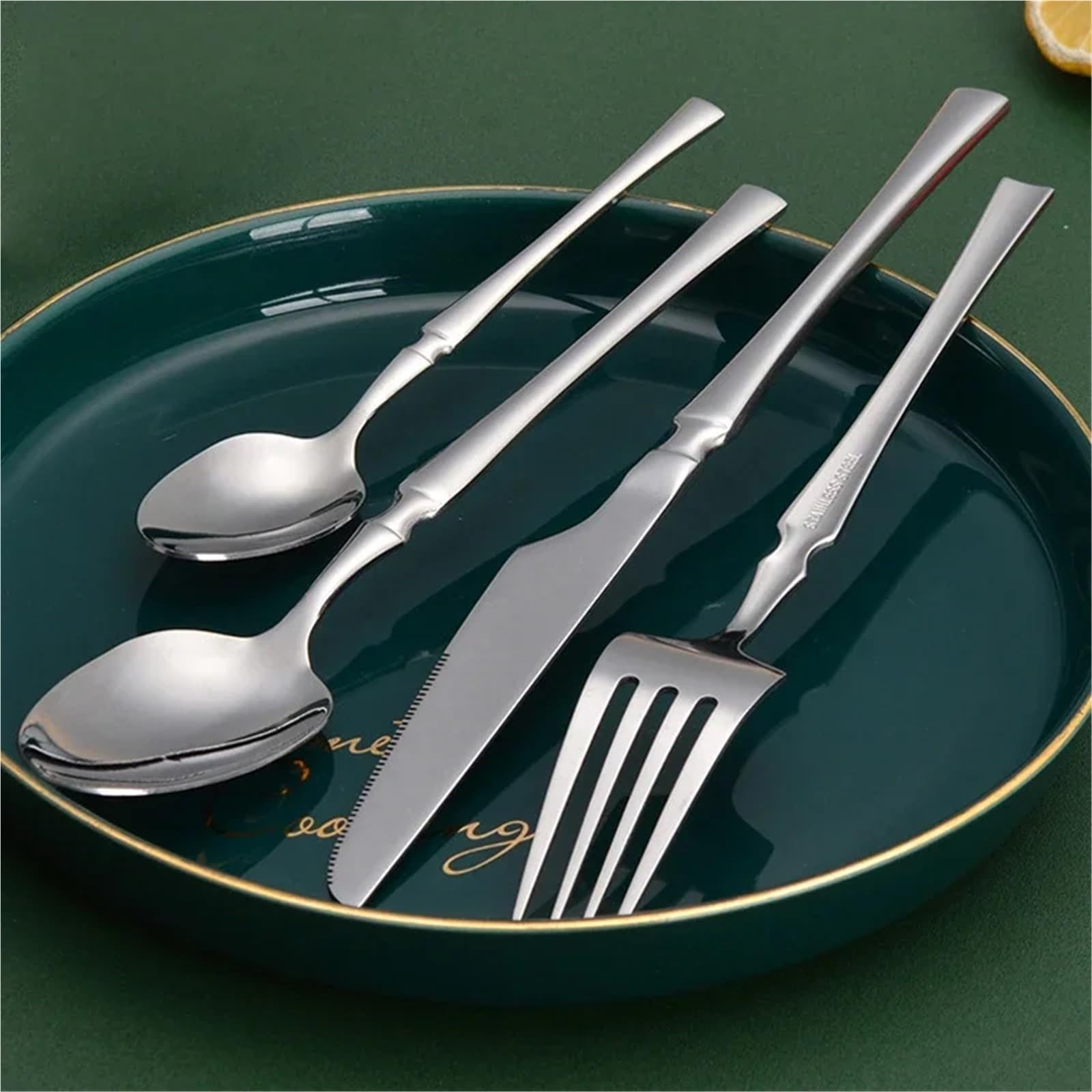 Besteckset 16-teiliges Goldbesteck-Set, Gabeln, Messer, Löffel, Geschirr, spülmaschinenfest, Edelstahl, Geschirr, Besteck(Rose Gold)