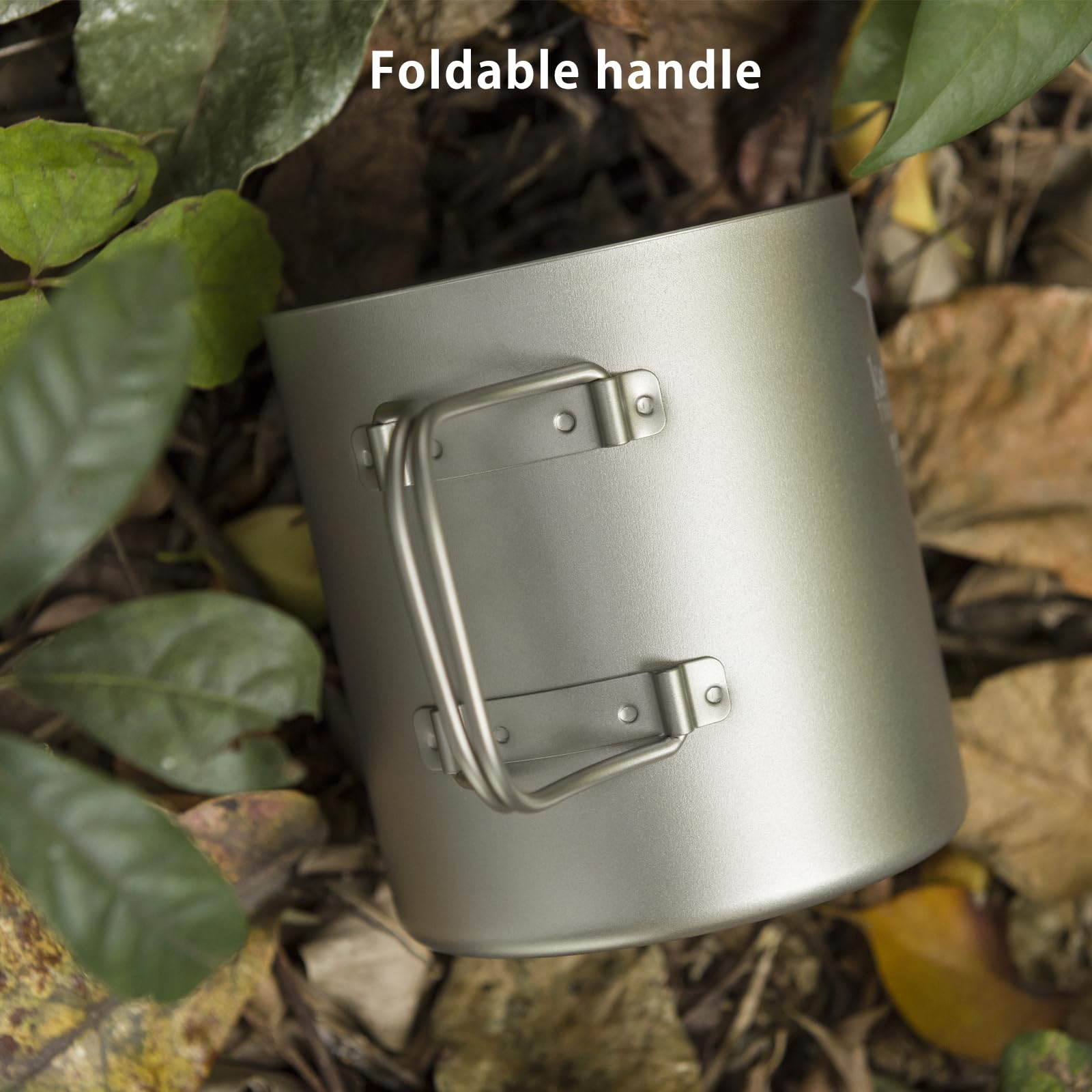 Keith Tasse en titane à double paroi pour le camping, l'extérieur, café, thé, avec couvercle et poignée pliable (300 ml)