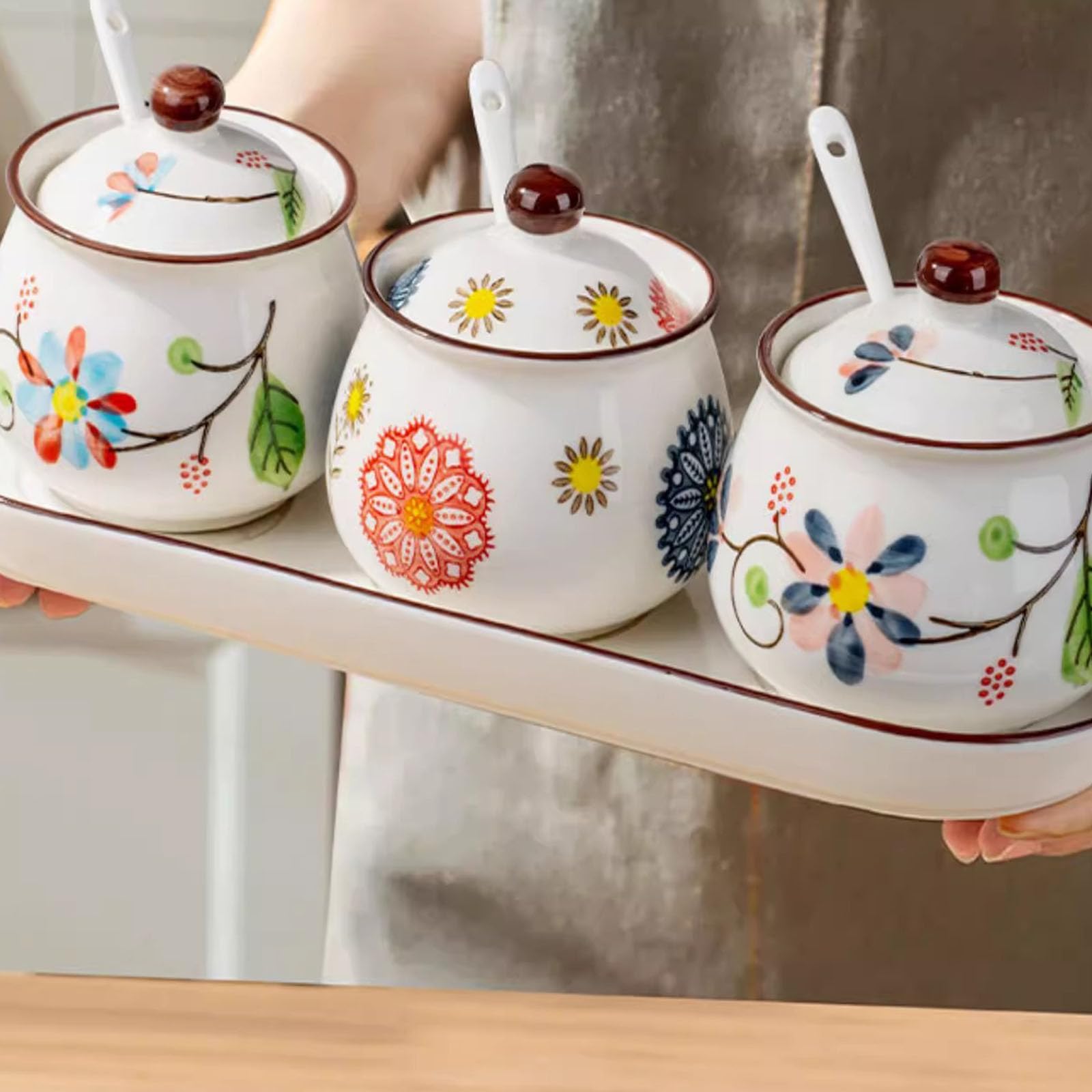 Greabuy Elegant Storage Solution - Recipiente de cerámica para condimentos con tapa y bandeja para servir para cocinas modernas, tarros de condimentos de cerámica con bandeja