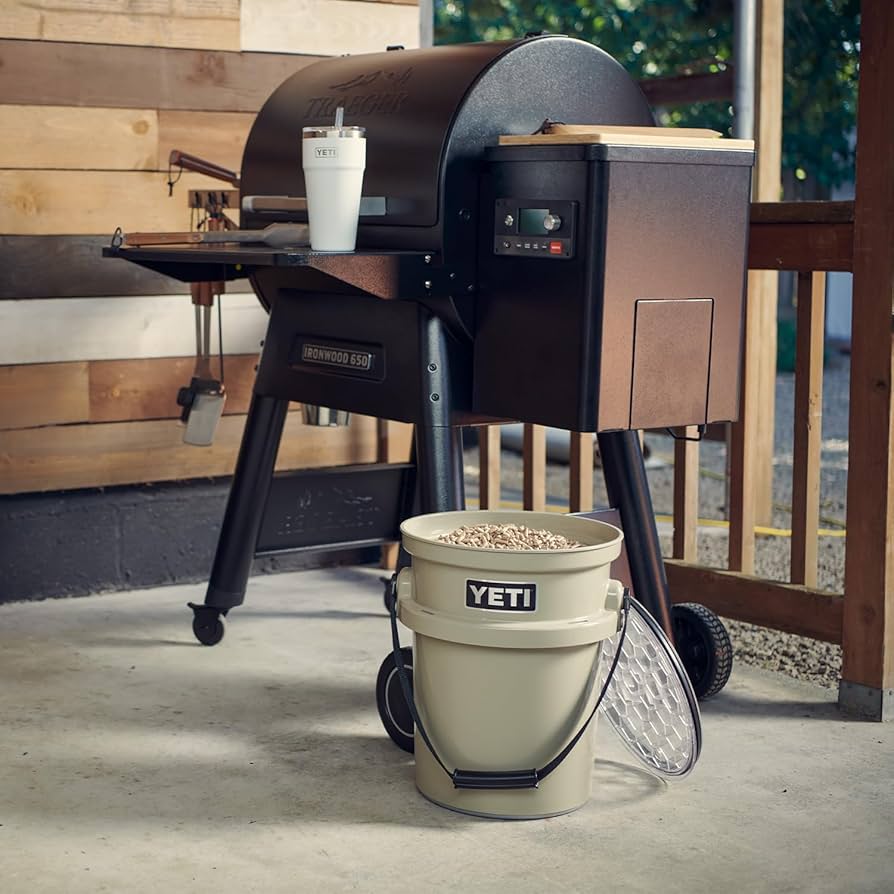 Amazon｜YETI (イエティ) ロードアウト 5ガロン バケツ 耐衝撃性