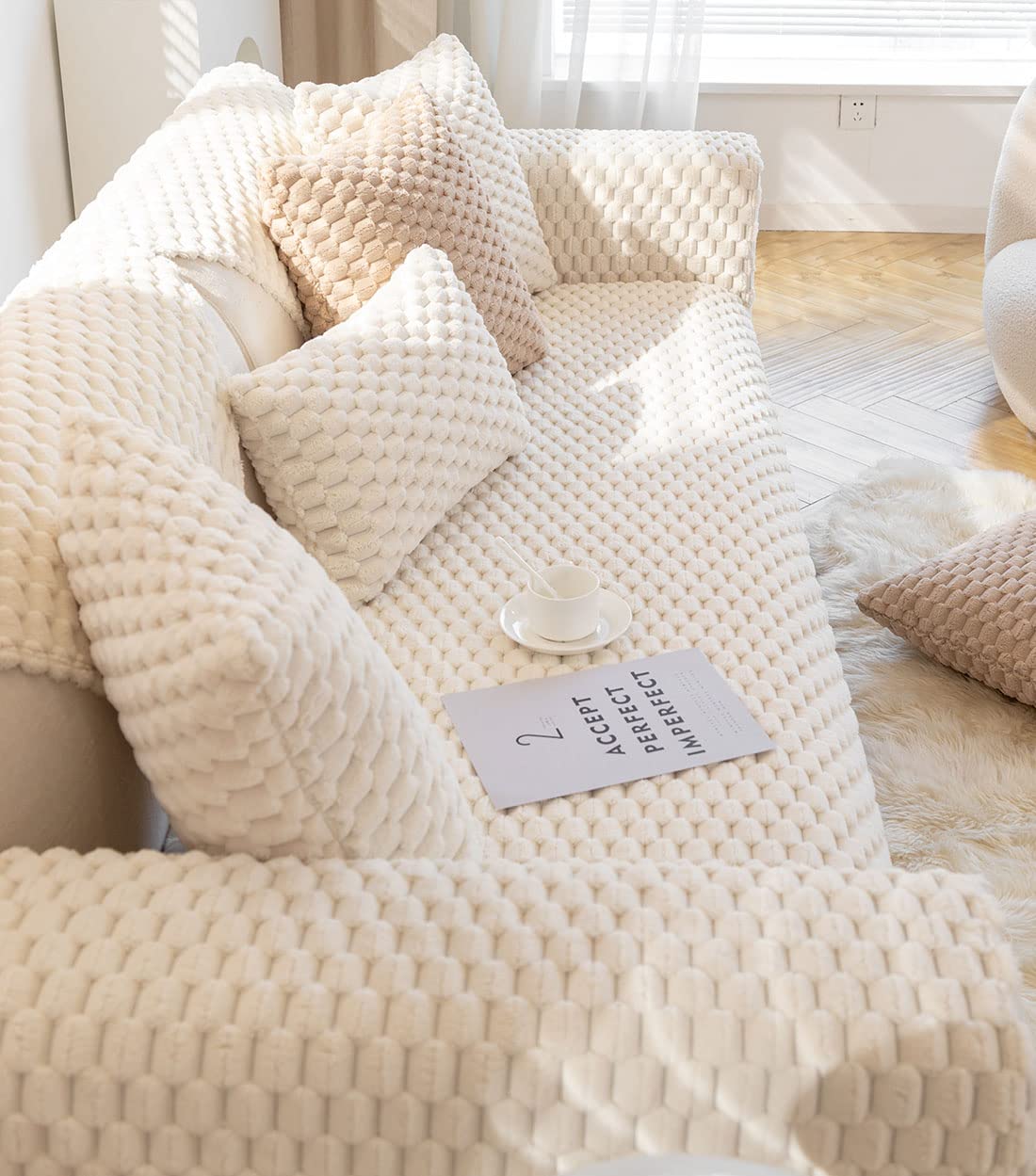 Comodo copridivano in finta pelliccia con motivo a nido d'ape, morbido peluche antiscivolo, protezione in pelliccia calda (crema, 91,4 x 119,4 cm), ideale per l'arredamento della casa e proprietari di