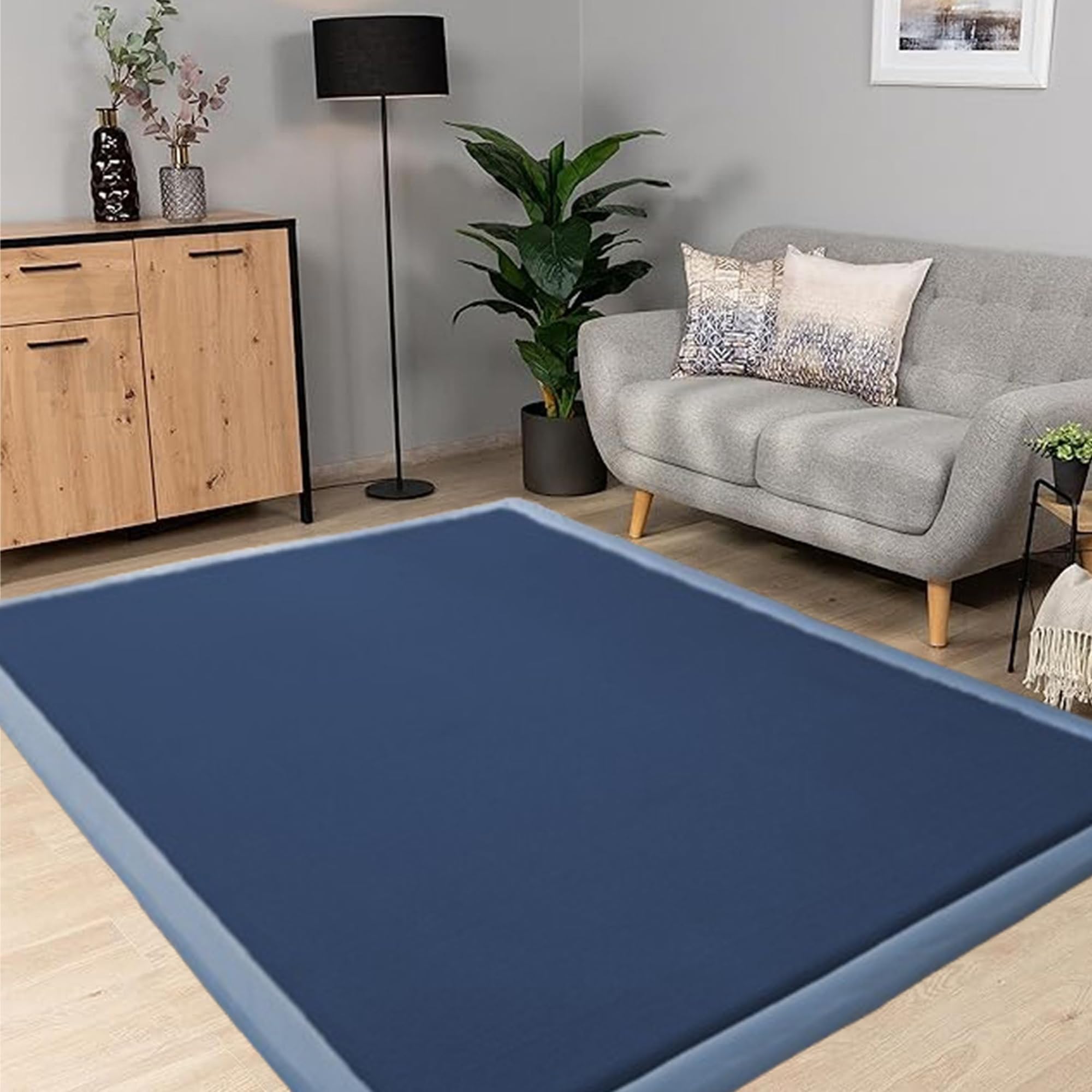 Tapis lavable grand format bleu foncé envers antidérapant