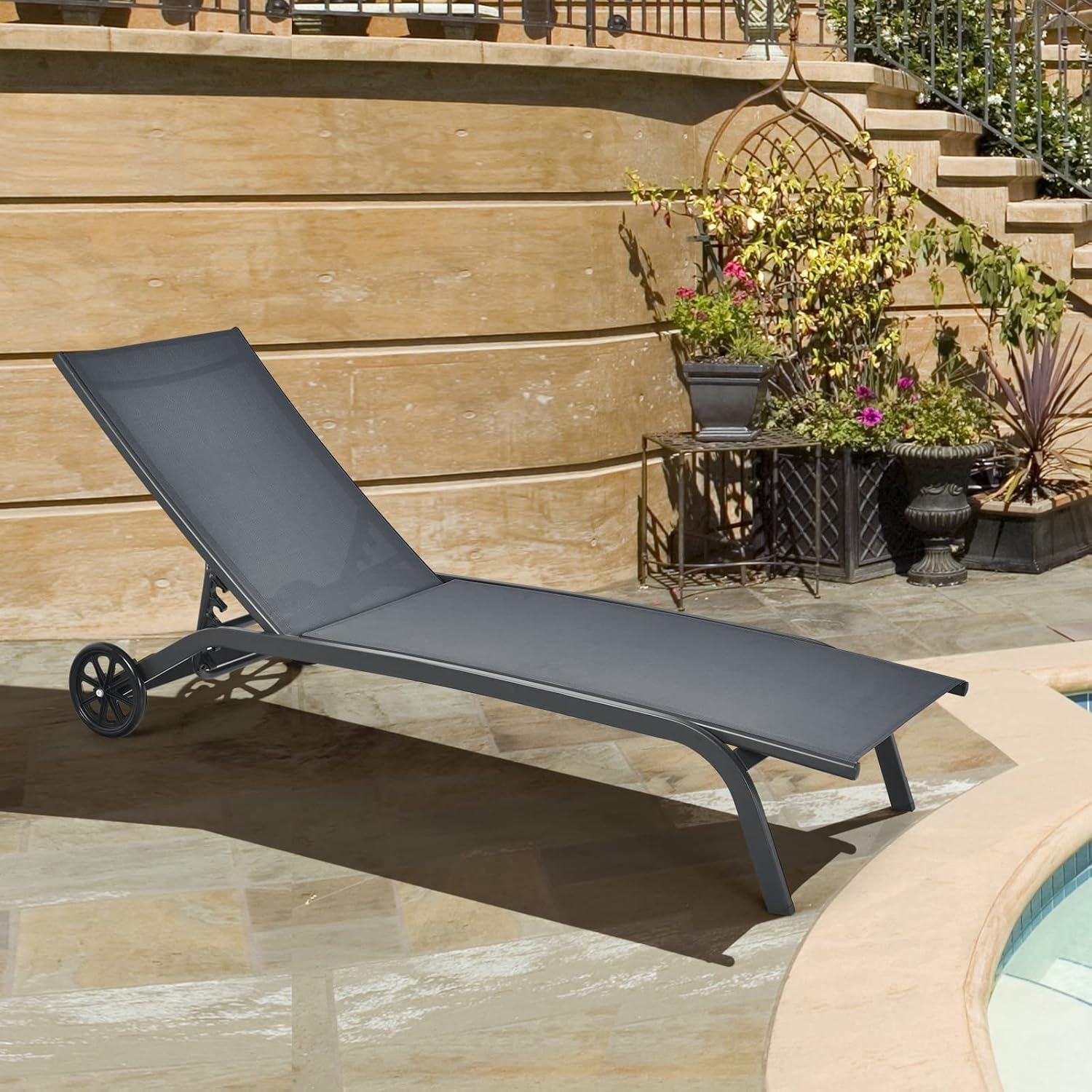 GOPLUS 2er Set Sonnenliege mit Rollen, Gartenliege wetterfest, Liegestuhl, Relaxliege mit 6-stufig Verstellbarer Rückenlehne, bis zu 150kg belastbar, Sonnenliege für Terrasse, Garten, Pool, Grau