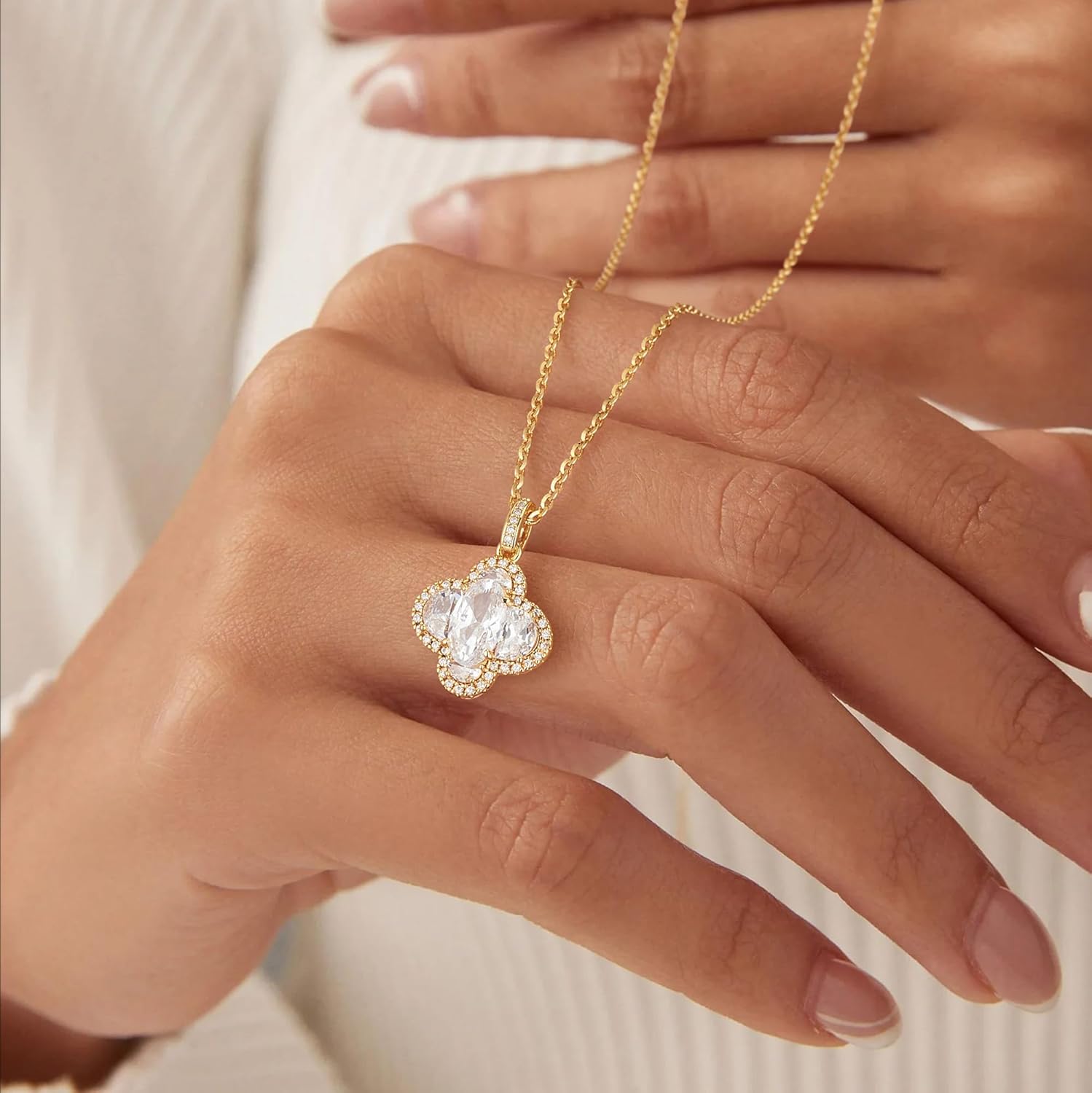 VACRONA Gold Pendant Necklaces for Women 14K Gold Plated Dainty Necklace Elegant Jewelry Gifts - Image 3