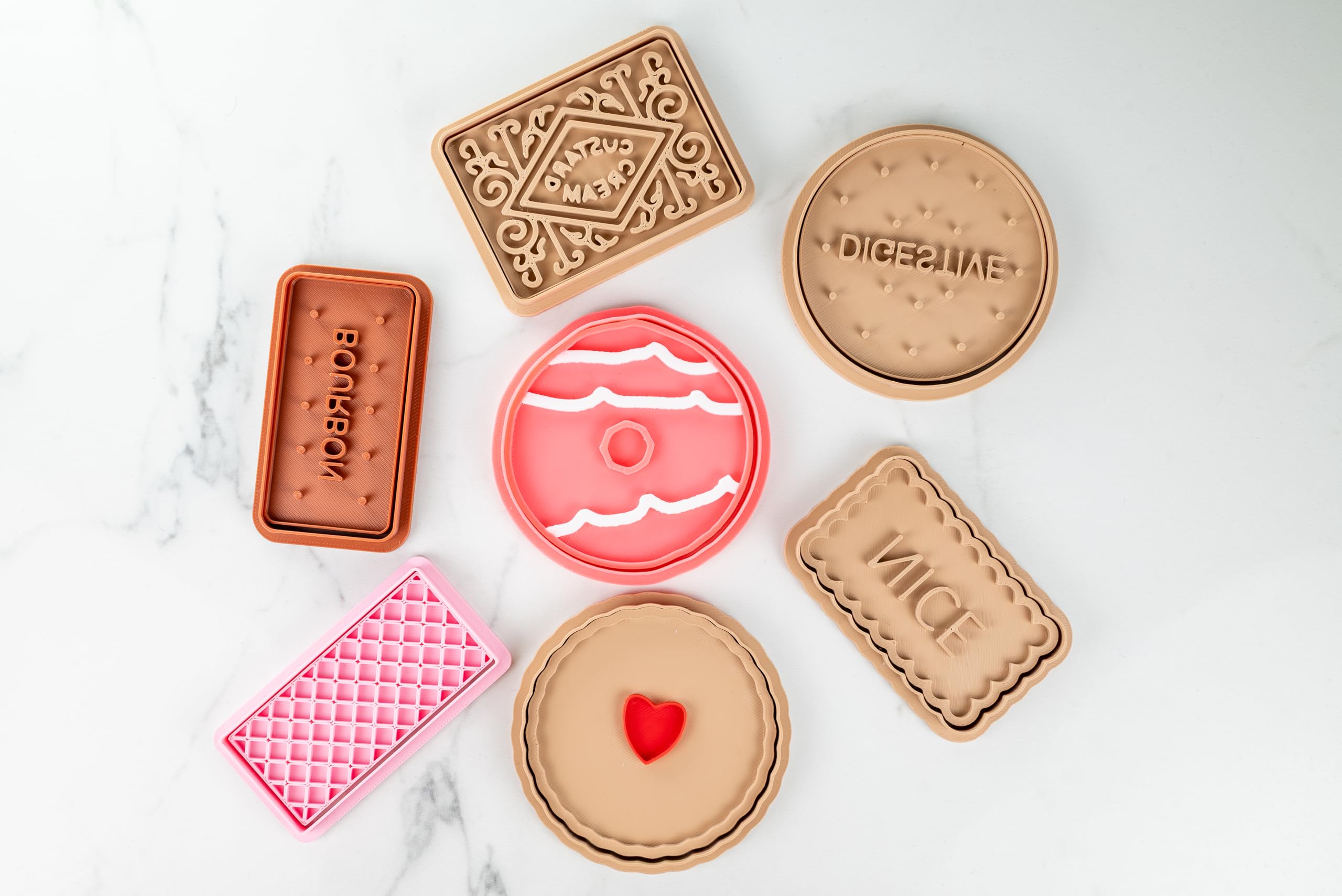 British Biscuit Cutter Set – 3D Printed Cookie Cutters (Multiple Styles & Sizes) (Full Set of 7, 3.5" // 87.5mm)