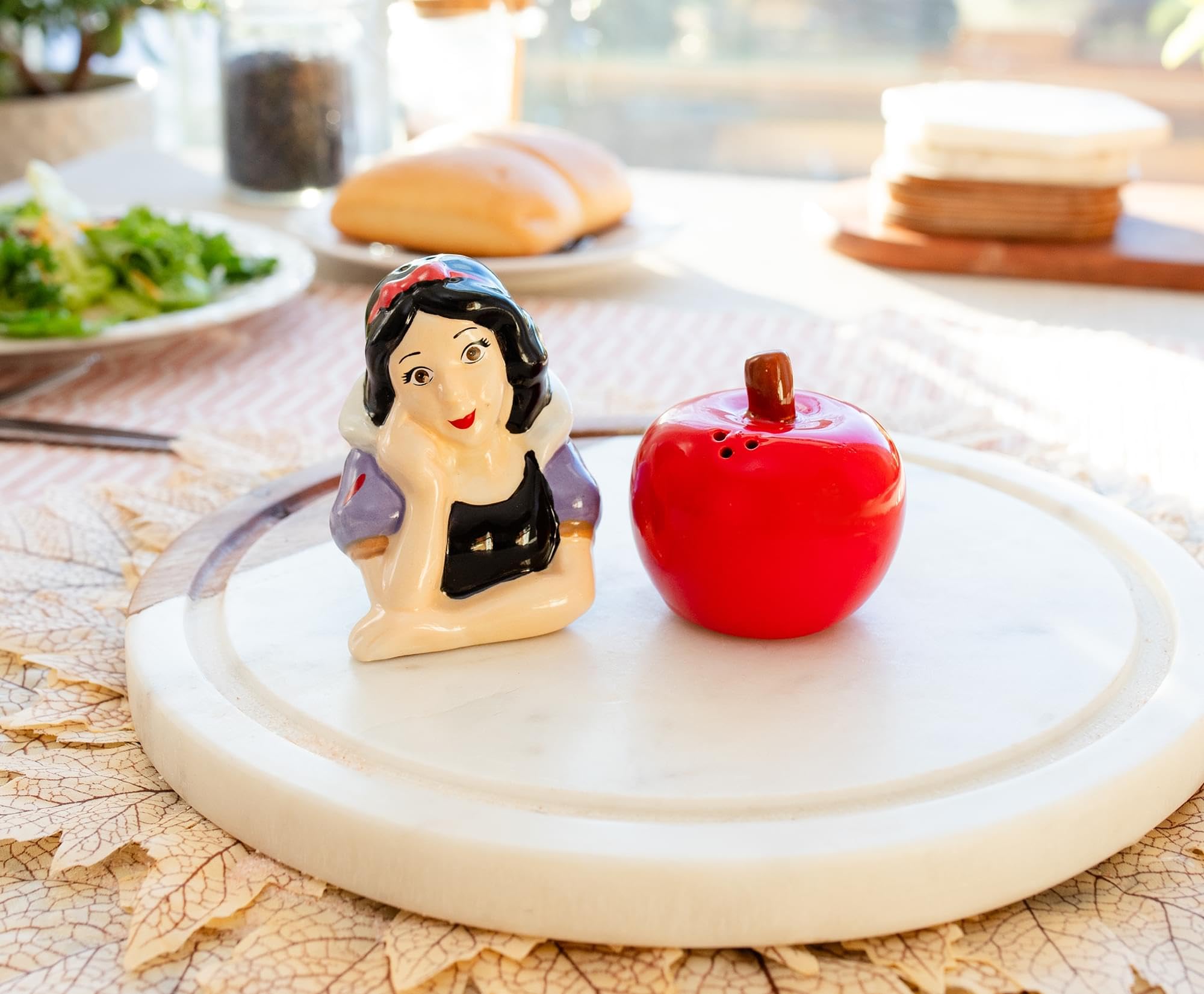 Silver Buffalo Disney Snow White and Apple Ceramic Salt and Pepper Shaker Set - Image 3