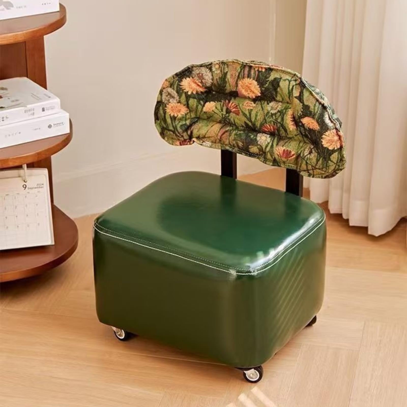 LZQDMFF Rolling Stools with Wheels, Wooden Footstool, Little Low Small Stools on Wheels, 360 Degree Rotating Low Stool, Short Roller Seat Chair for Bedroom, Living Room and Kitchen (Green)