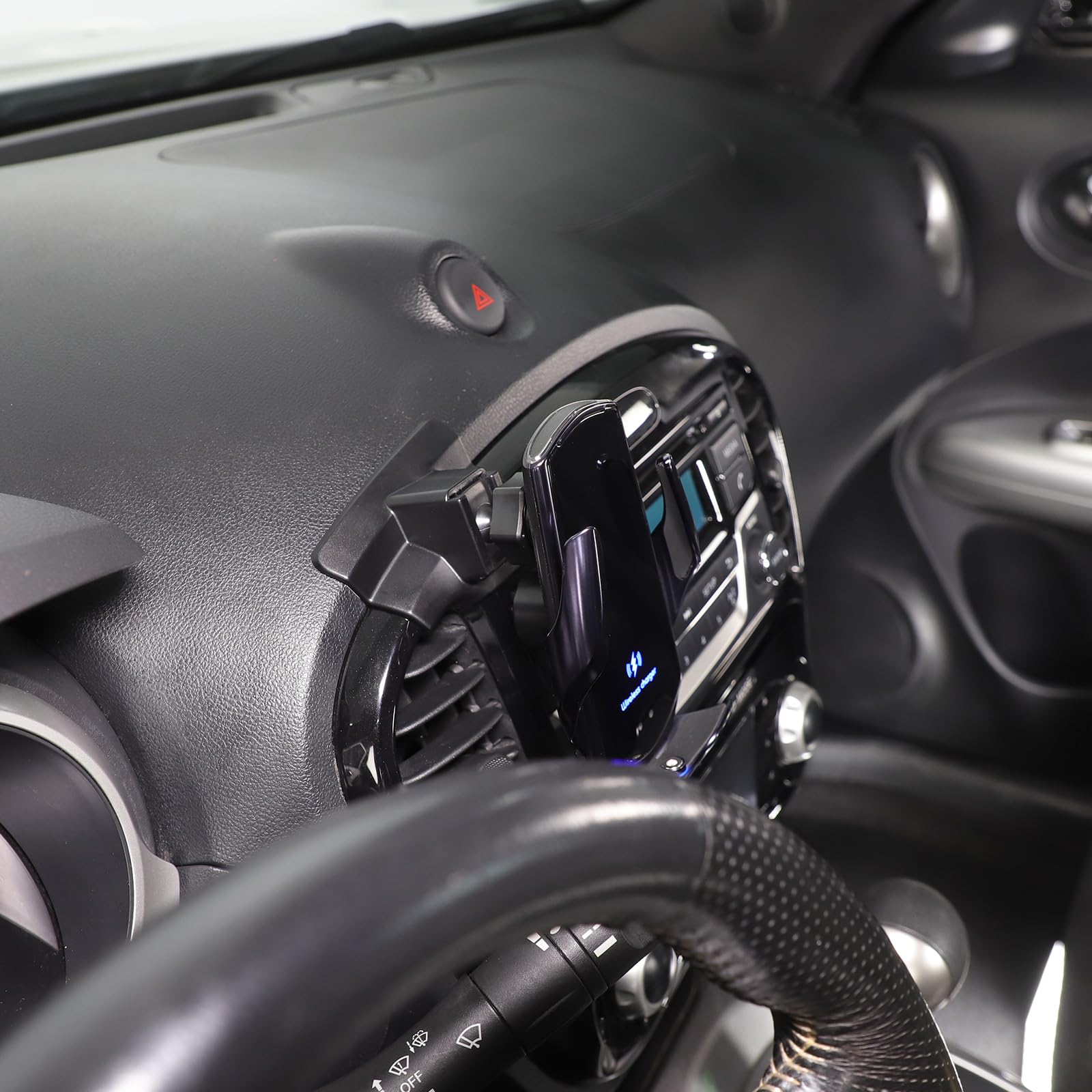 Supporto per cellulare auto, girevole a 360 gradi, compatibile con Nissan Juke (F15)/Infiniti ESQ (2011-2019), supporto universale a testa sferica con morsetto di ventilazione (sezione D)