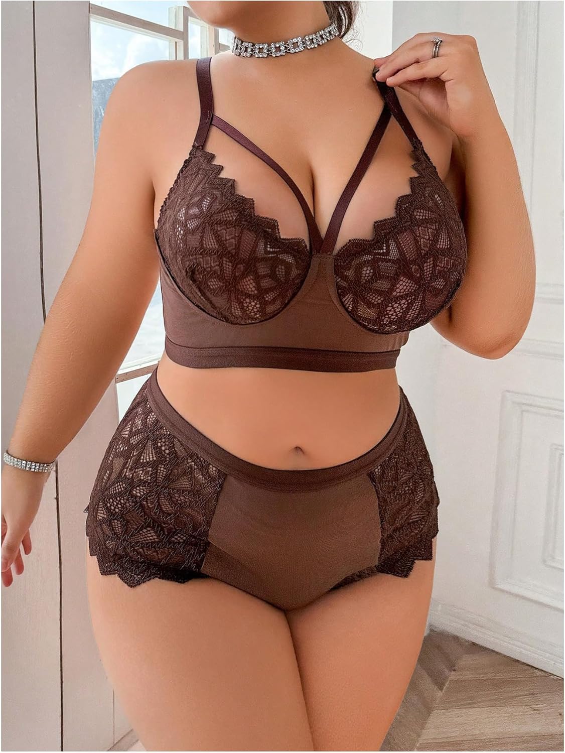 SOLY HUX Women's Plus Size Sheer Lace Lingerie Wireless Bra and Panty 2 Piece Underwear Set - Image 5
