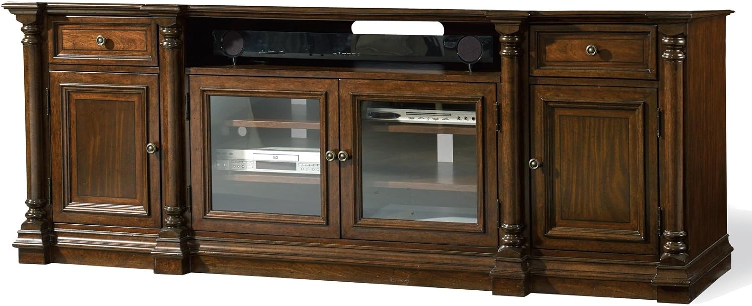 Hooker Leesburg TV Stand in Mahogany