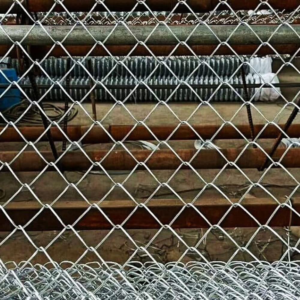 Amazon.com: Galvanized Chain Link Fence, Anti-rust Steel Wire Mesh Farming  Isolation Protection Fence Outdoor Football Field Fence Rabbits Pets Dog  Cat Vegetable Garden Fencing ( Color : 2.5mm , Size : 1.5x20m ) :