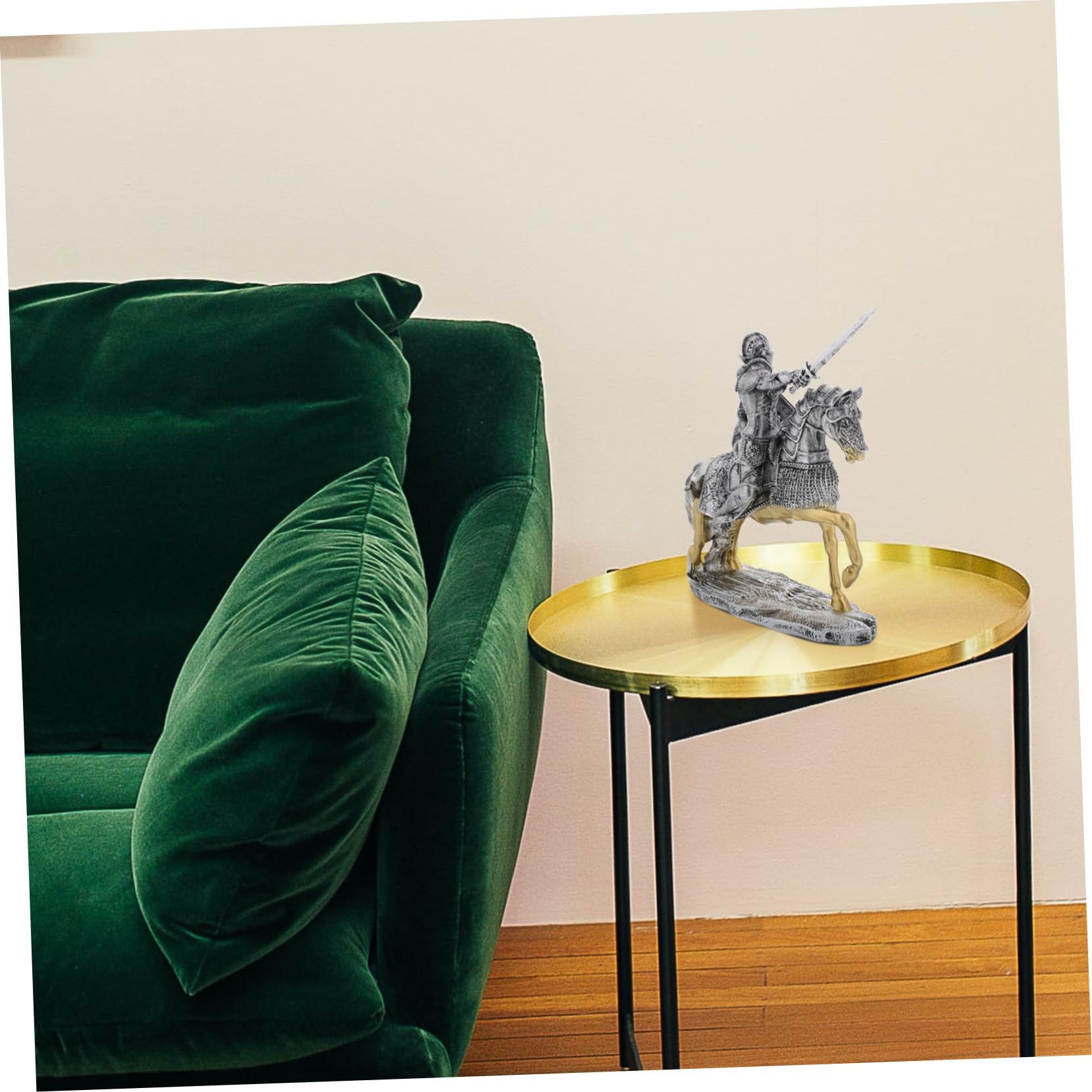 VANZACK Miniatur Ritterstatue Silber aus Kunstharz für Tischdekoration | Vintage Retro Stil, Feine Verarbeitung mit Detailreicher Ausführung, Passend als Büro und Wohnaccessoire