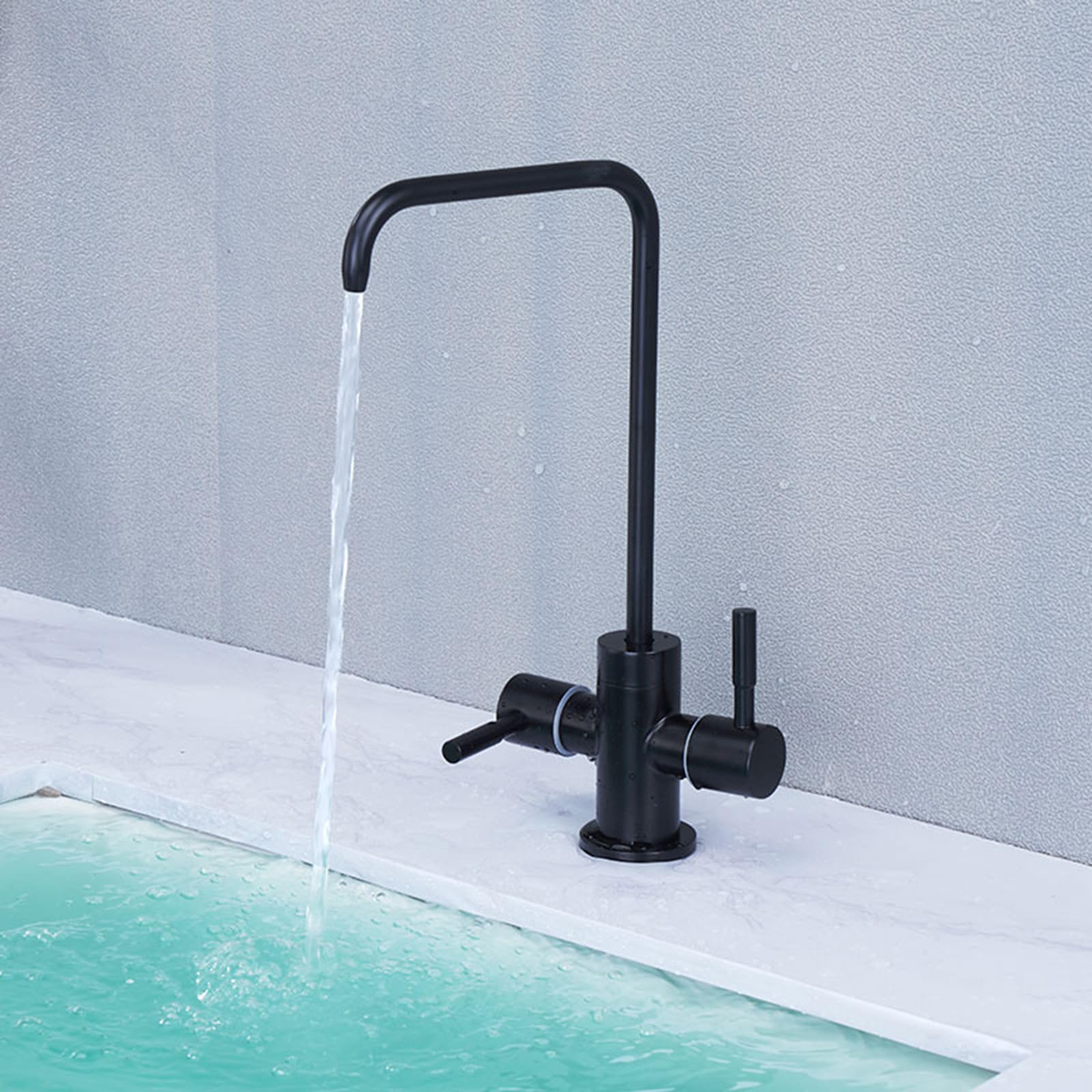 360° drehbarer Küchenarmaturfilter – Dual-Wasser-Getränke-System, gebürstetes Gold, Kaltwasser-Küchenarmatur für verbesserte Filtration und stilvolles Design