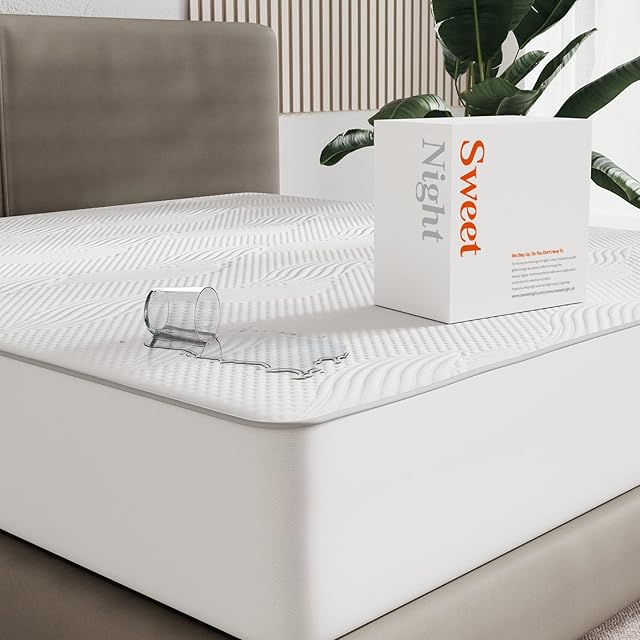 Sweetnight Single Mattress Protector,100% Waterproof Bamboo Fabric Surface Mattress Cover,Fitted Extra Deep 40cm-Noiseless Machine Washable Mattress Protector Single Bed 90x190cm