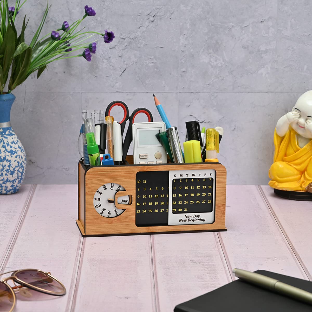 Gift Kya De GKD Study Table Decor with Lifetime Table Calendar 2025