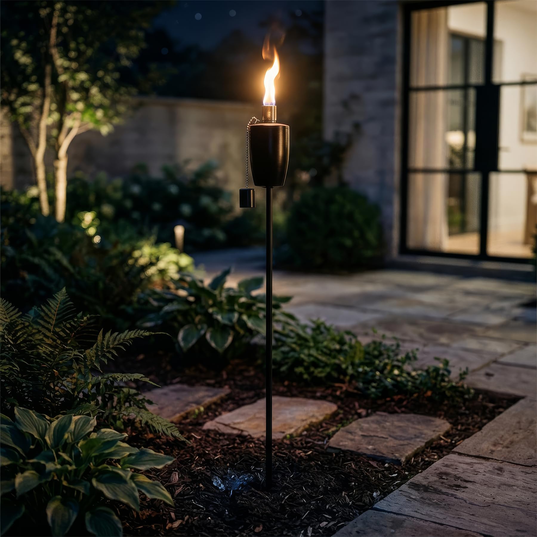 Harbour Housewares Metall-Gartenfackeln - Fass - 12 Stück - 146 cm, Schwarze Gartenfackeln, Beleuchtung, Moderne Außenbeleuchtung, Paraffinöllampe, Kerzenflammenlaterne für Partys, Veranstaltungen