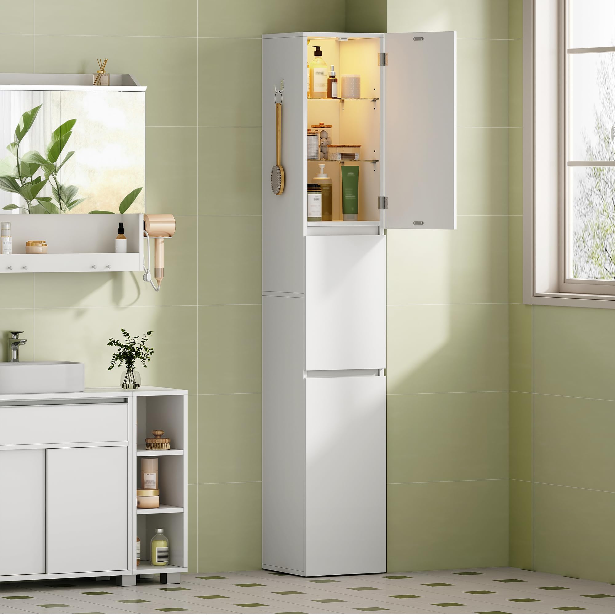 HEXCELEN Armario de Baño con Iluminación, Mueble de Almacenamiento, Mueble de Almacenamiento con Estantes de Cristal Ajustables, Tres Puertas Reversibles, Adecuado para Espacios Pequeños, Blanco