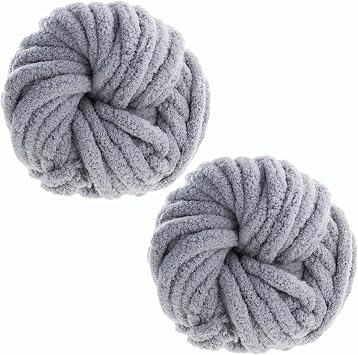 Chunky Wool Yarn 250g   2, Chunky Yarn for Crochet, Chunky Wool for Knitting, 88Ft Length Soft Chunky Wool for Blanket Dolls Rug Bags Hats Pillow Cushion Cat Bed Light Grey