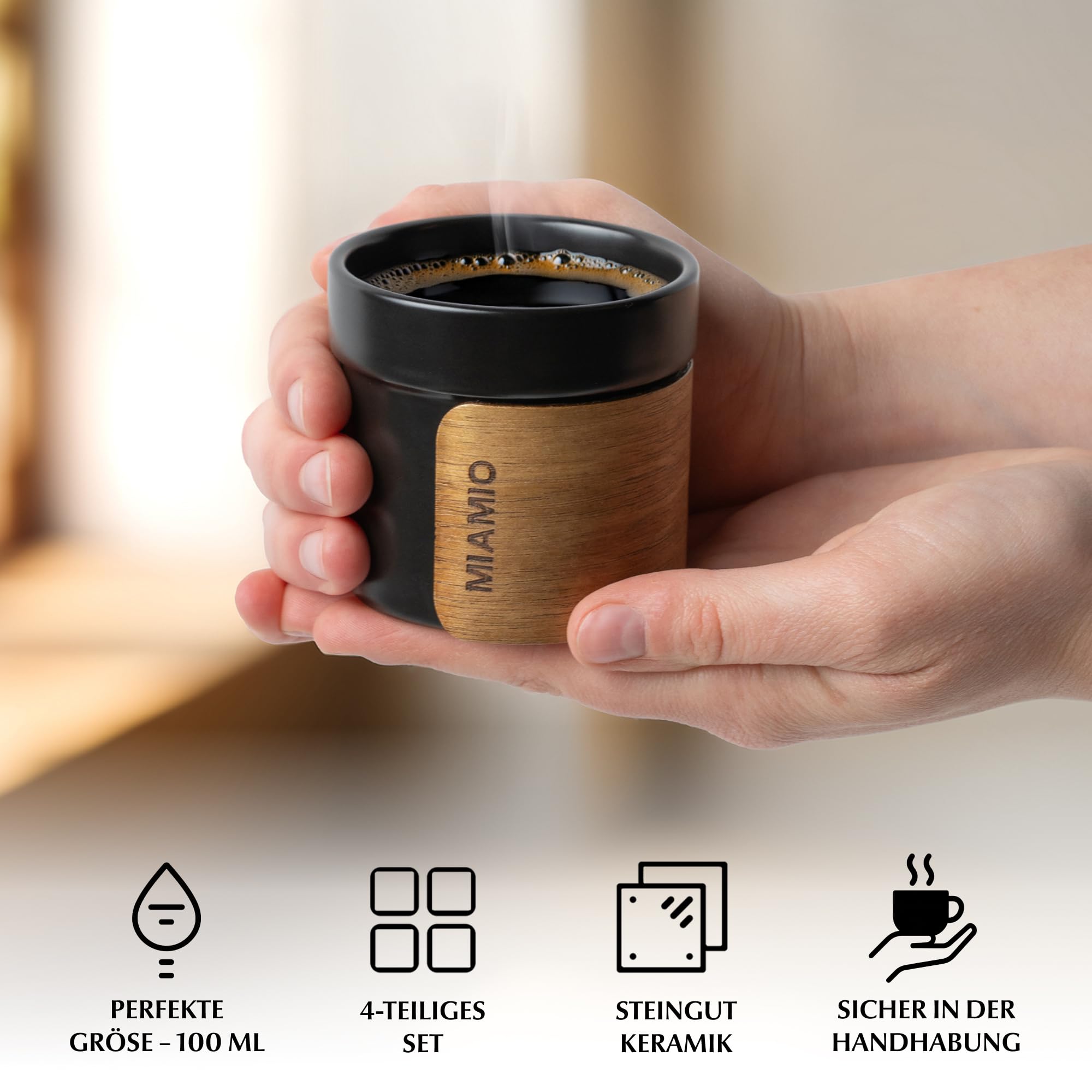 MIAMIO - Keramik Espressotassen/Espressobecher ohne Henkel (100ml)(Schwarz) | Kaffeebecher Keramik ohne Henkel, 4er Set Keramik Espressotassen / Tassen Set für Kaffee, Tee und Matcha mit Holzmanschette