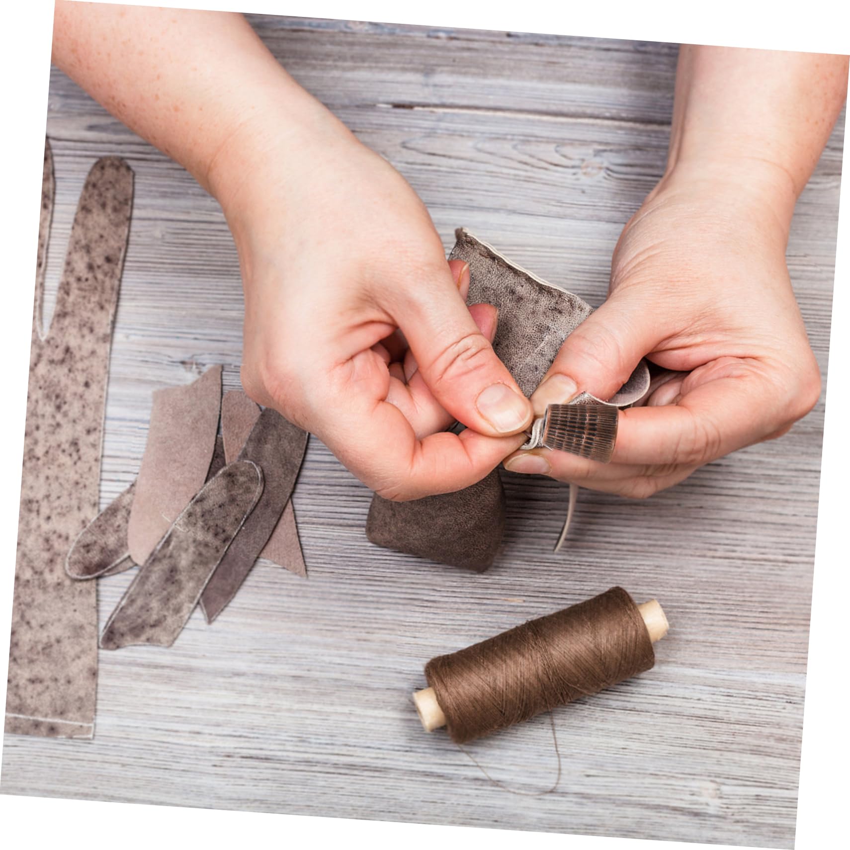 Gadpiparty 5 Sätze Fingerhut Fingerhut Beschützer Bequemer Fingerschutz Quilten Stich Stickerei Naht Fingerhut Aus Kupfer Wendewerkzeuge Zum Nähen Nähschutz Metall 8 Stück * 5