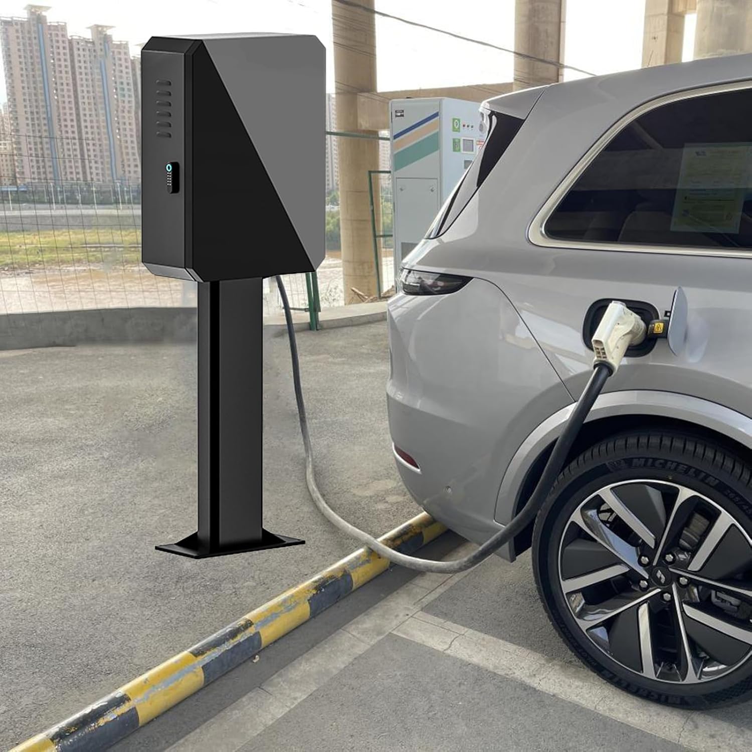 Outdoor EV Charging Stand for, Audi, BMW - Weatherproof Free-Standing Charger Holder Pole, Electric Vehicle Charging Station Mount, Durable & Secure Support (WHI