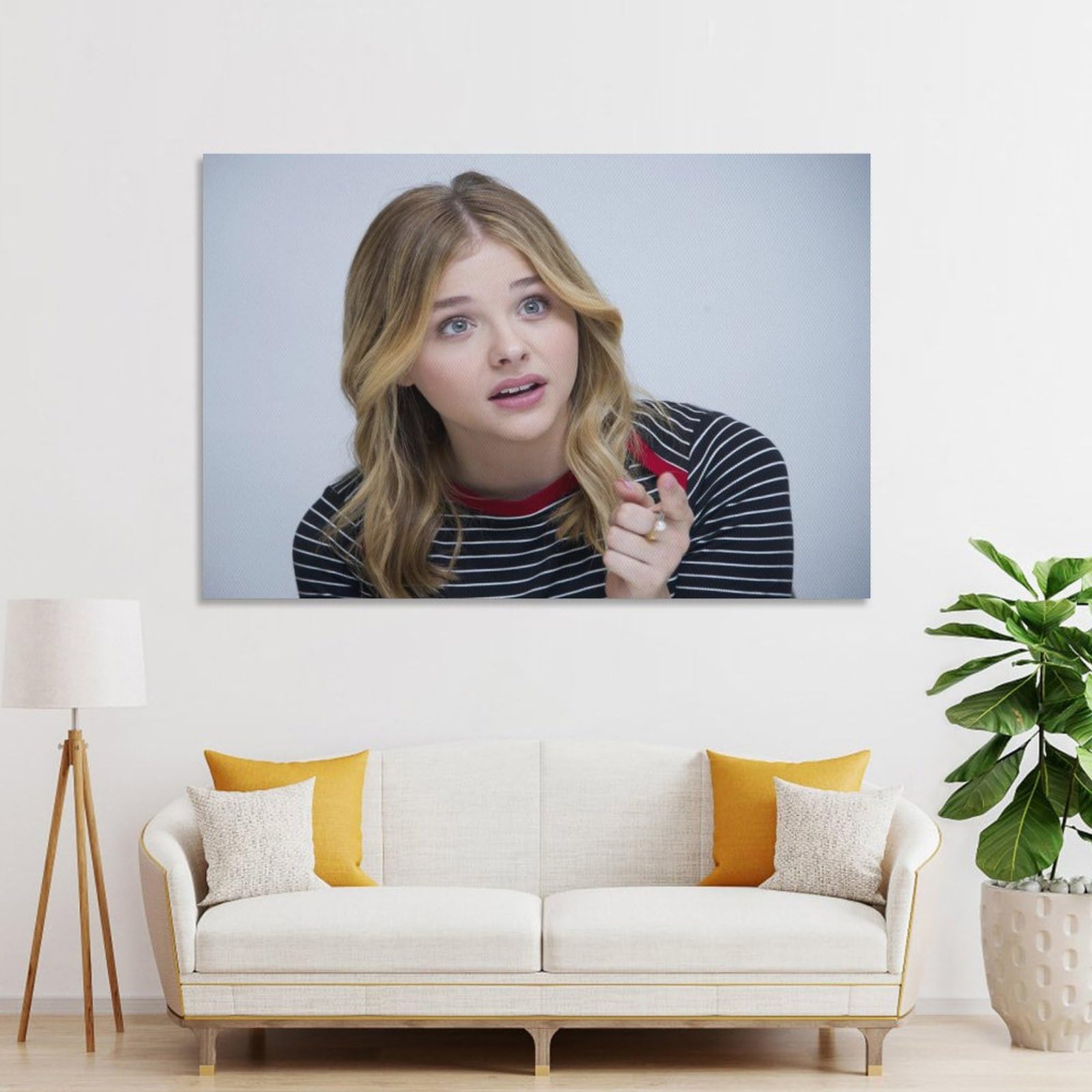 Amazon.co.jp: クロエ・グレース・モレッツ 美しい写真ポスター 1枚