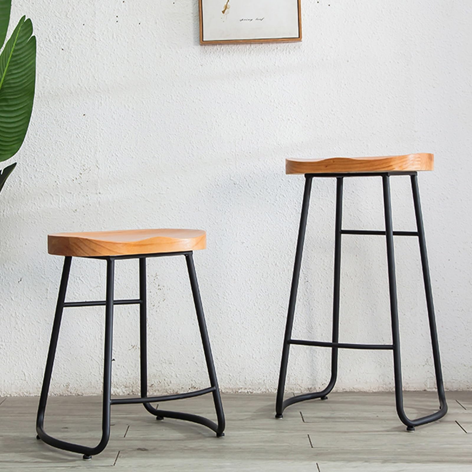 Set di 2 sgabelli da bar senza schienale con seduta in legno massello e gambe in metallo, altezza bar sgabelli da cucina