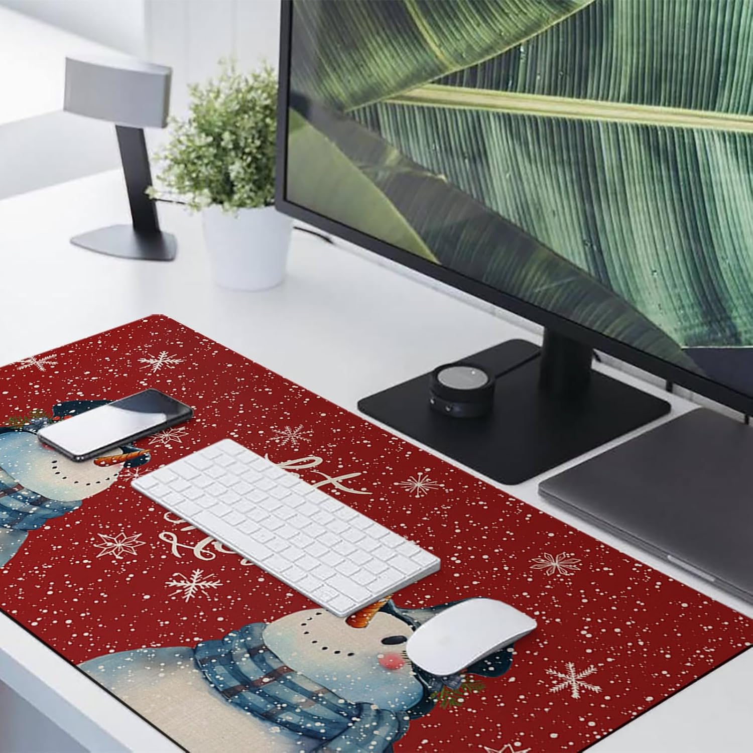 Oversized Gaming Mouse Pad, Christmas Vintage Snowman with Snowflakes Red Desk Mat for Home Office Extended XXL Computer Mouse Pad with Non-Slip Backing for Laptop Desktop Keyboard,35x15 inch