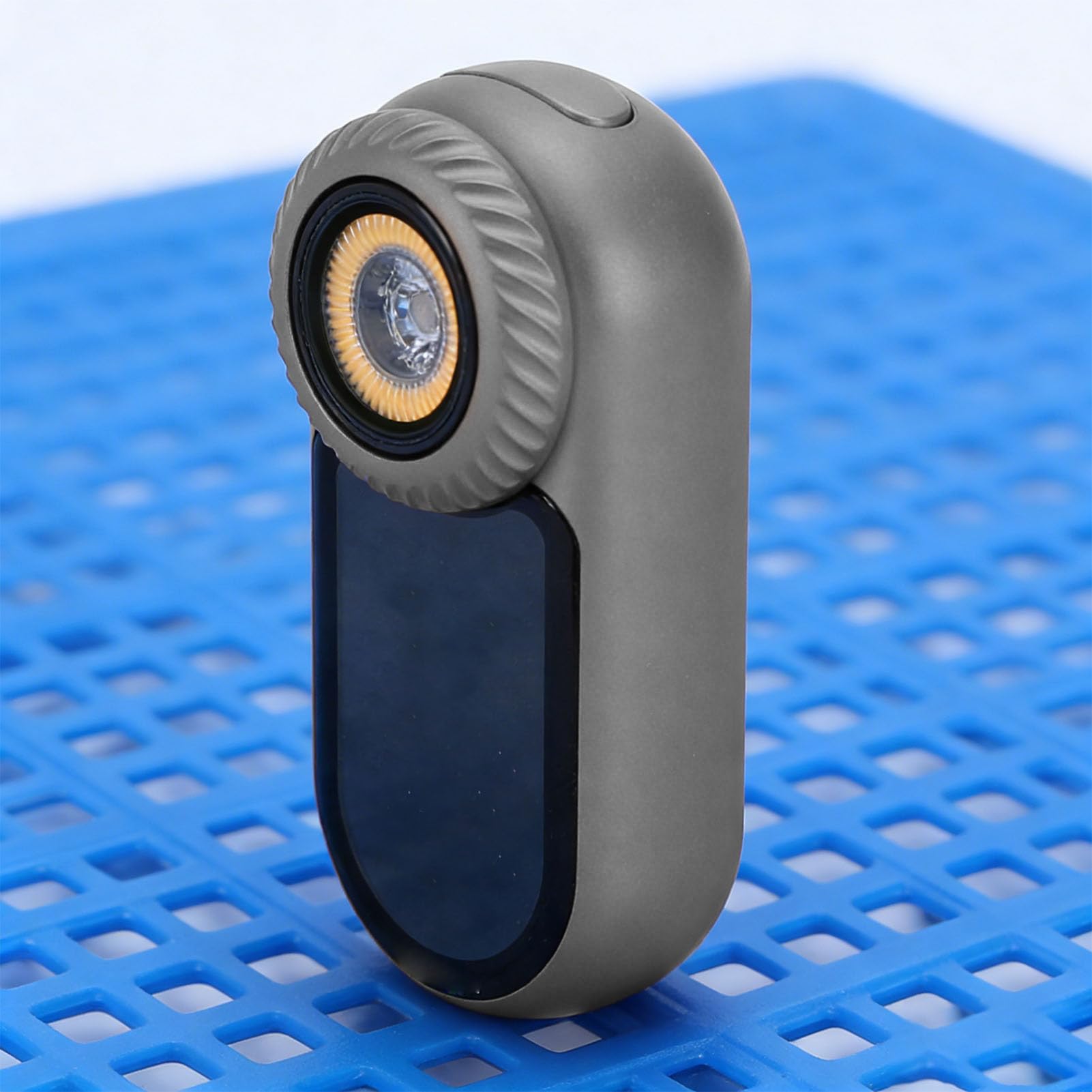 Changor Piccola Torcia con Display RGB e Corpo in Alluminio
