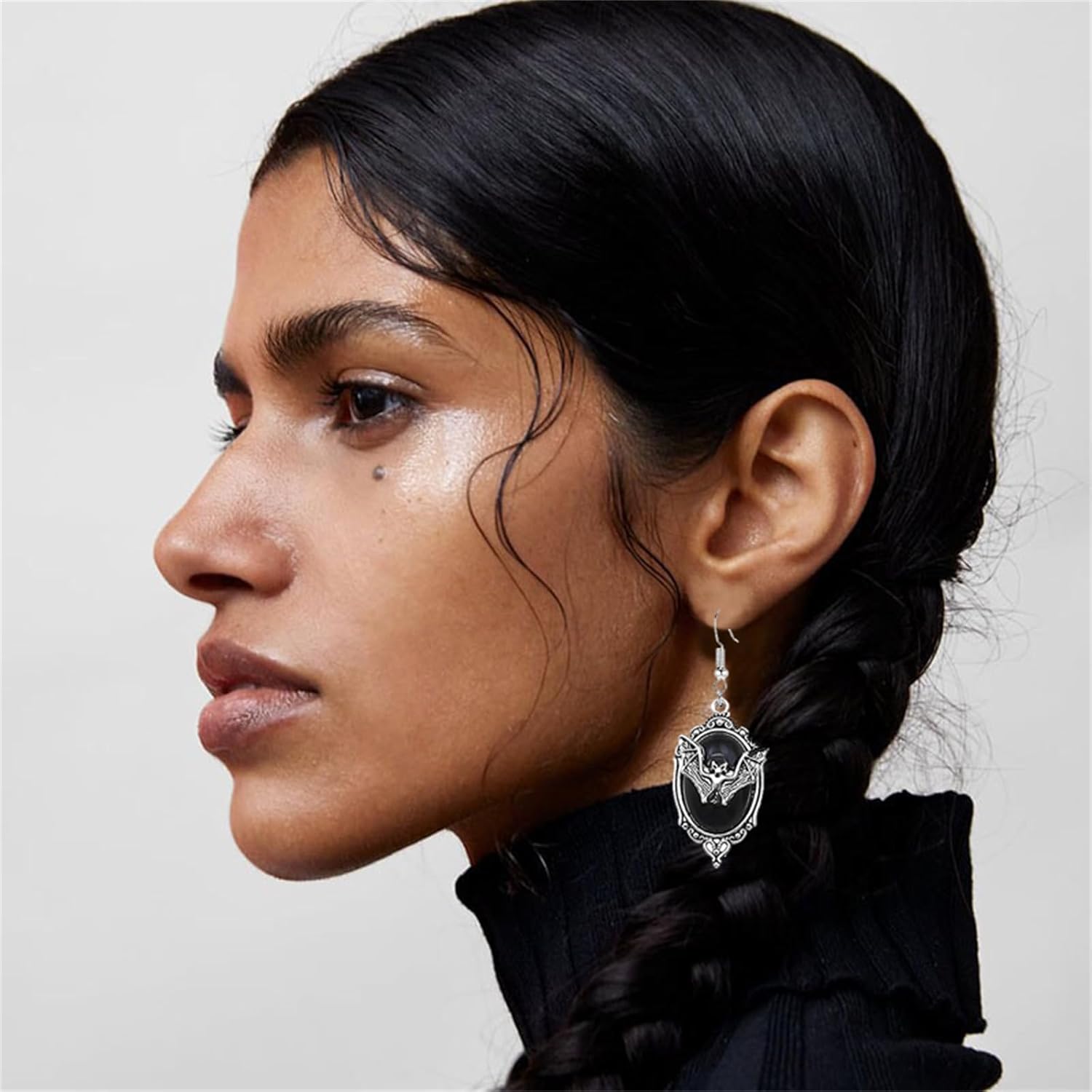 coadipress Gothic Vampire Bat Necklace Earrings Set for Women Men Vintage Punk Red Glass Bat Pendant Velvet Choker Necklace Halloween Party Costume Accessories Chic Jewelry - Image 3